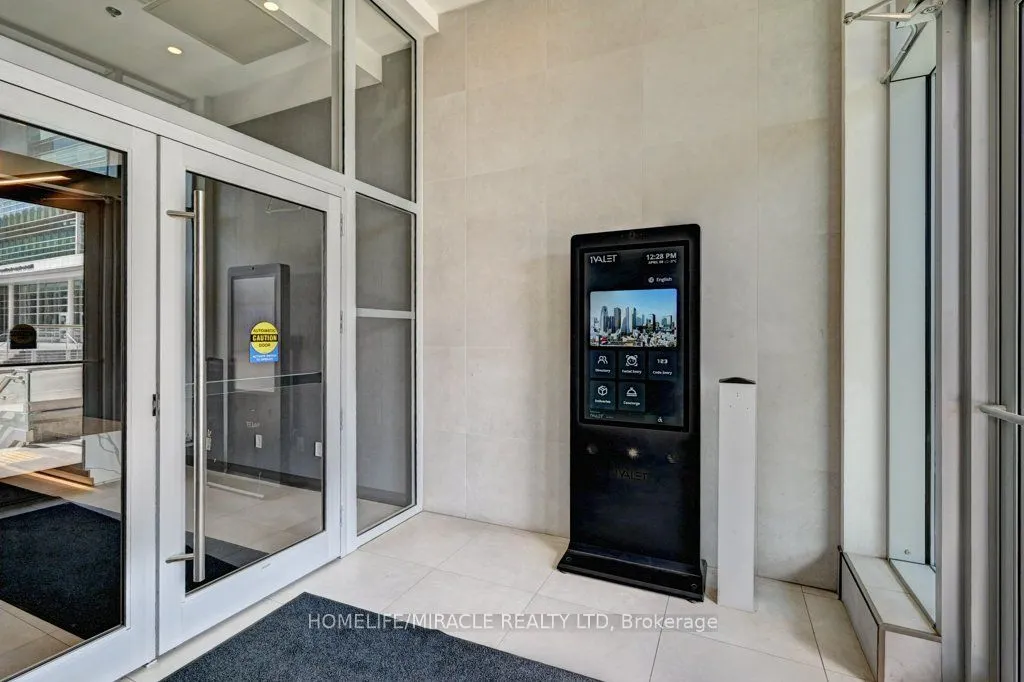 60 Frederick Street, #1213