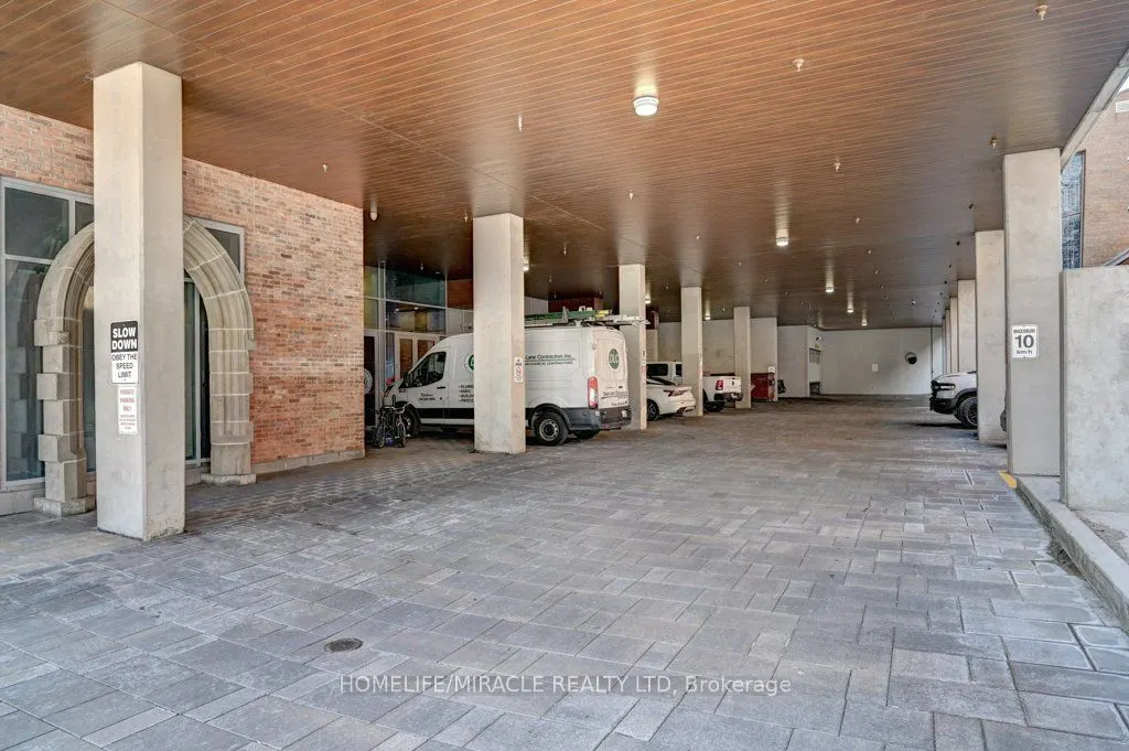 60 Frederick Street, #1213