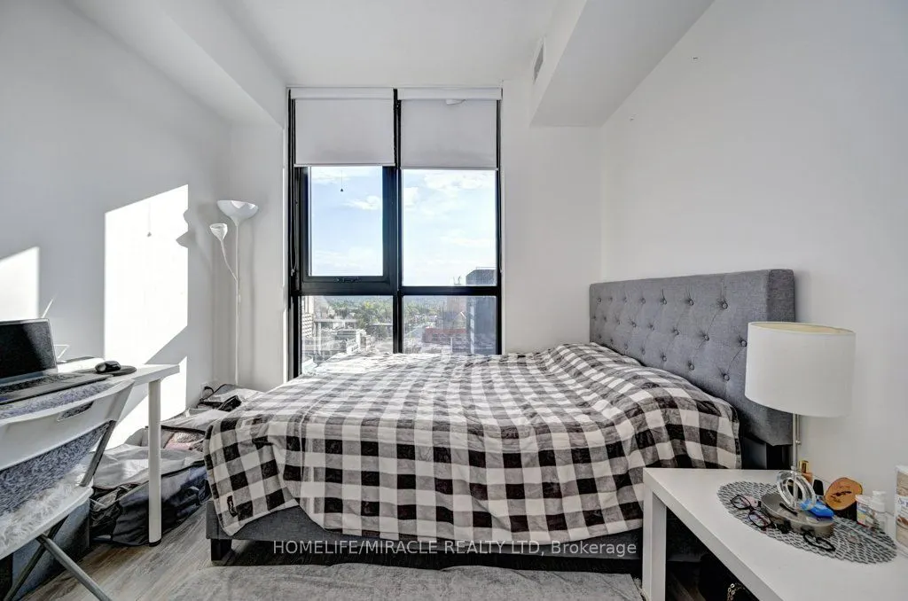 60 Frederick Street, #1213