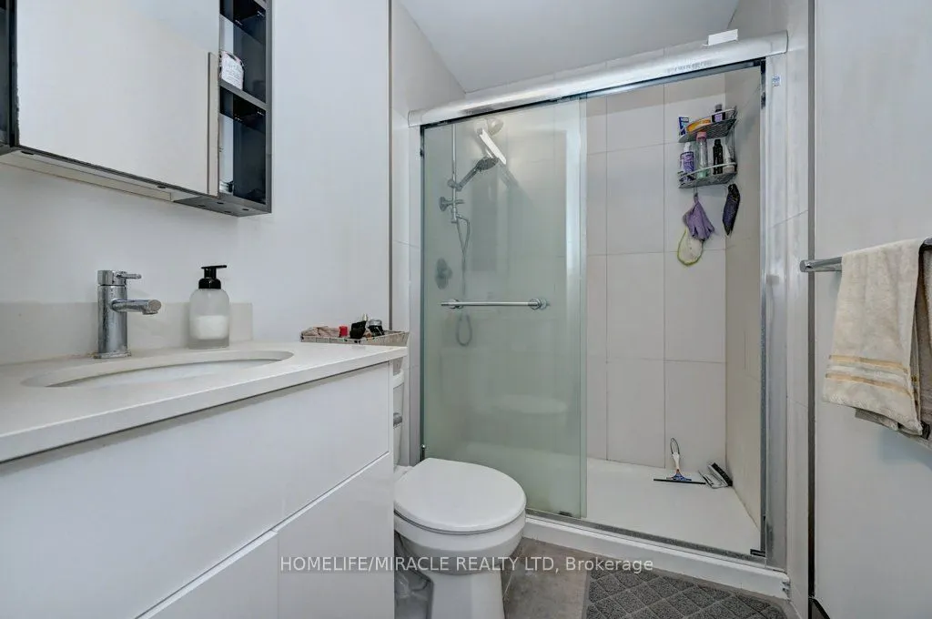 60 Frederick Street, #1213