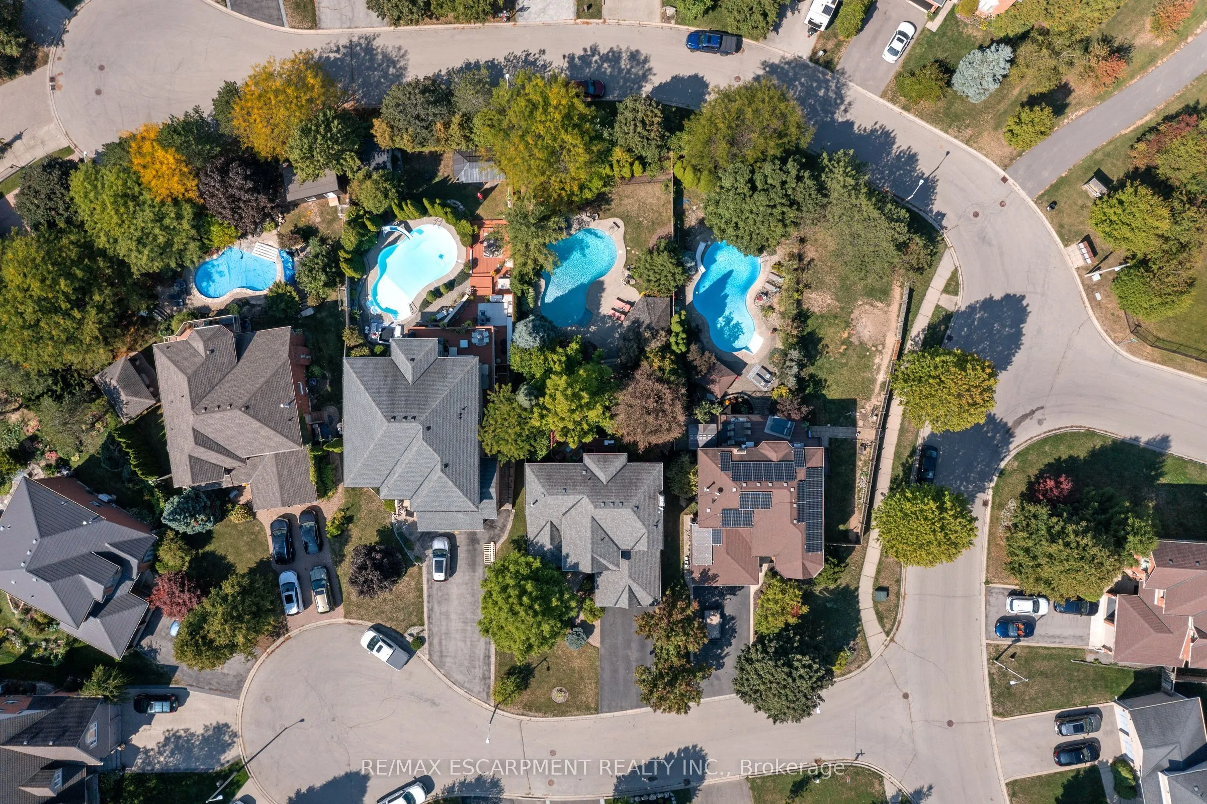 3 Maplehurst Ridge