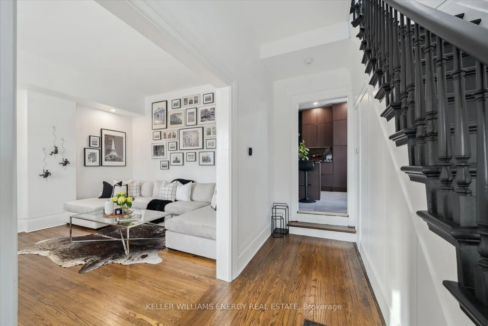 272 Ridout Street
