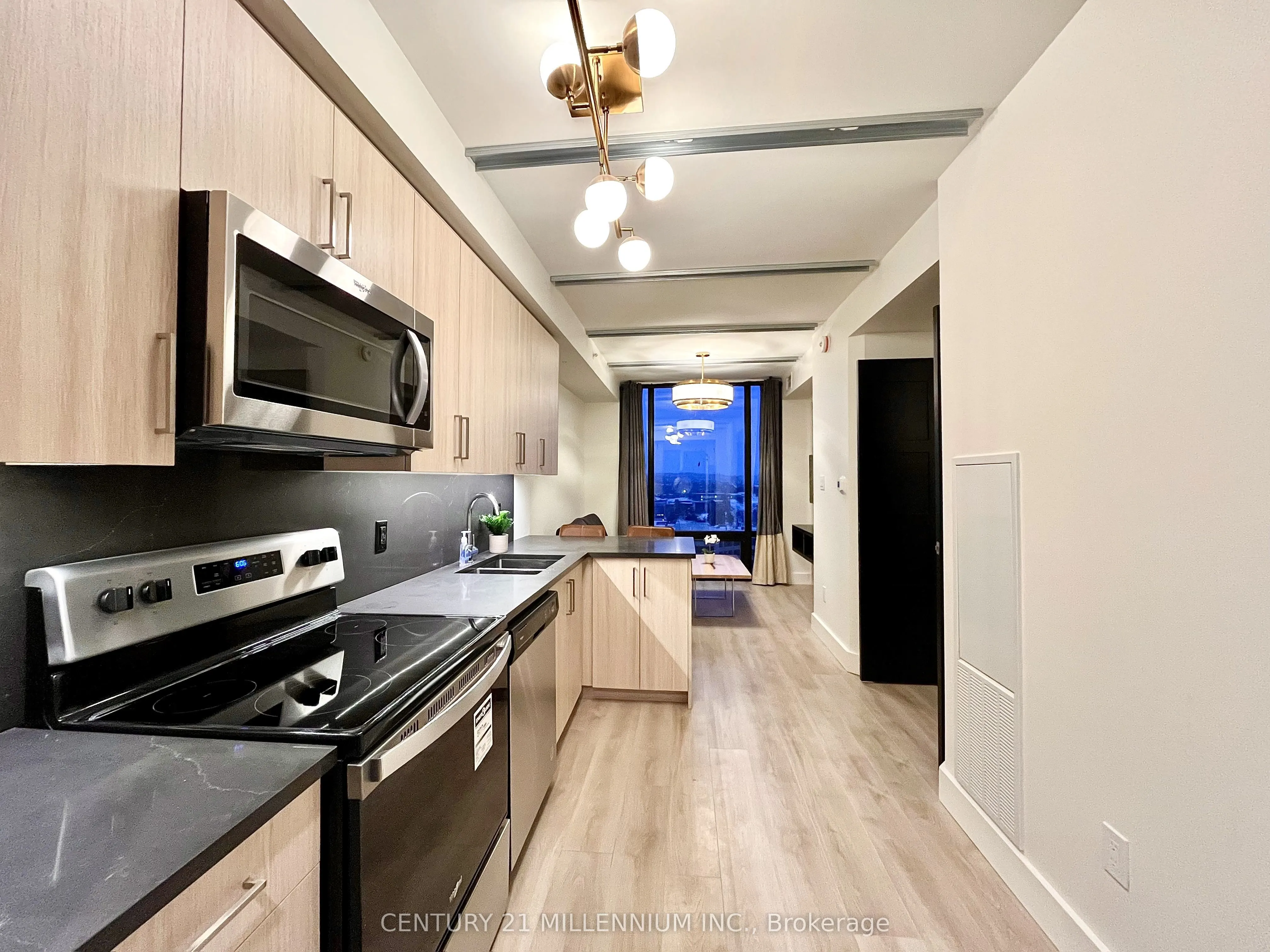 145 Columbia Street W, #1408