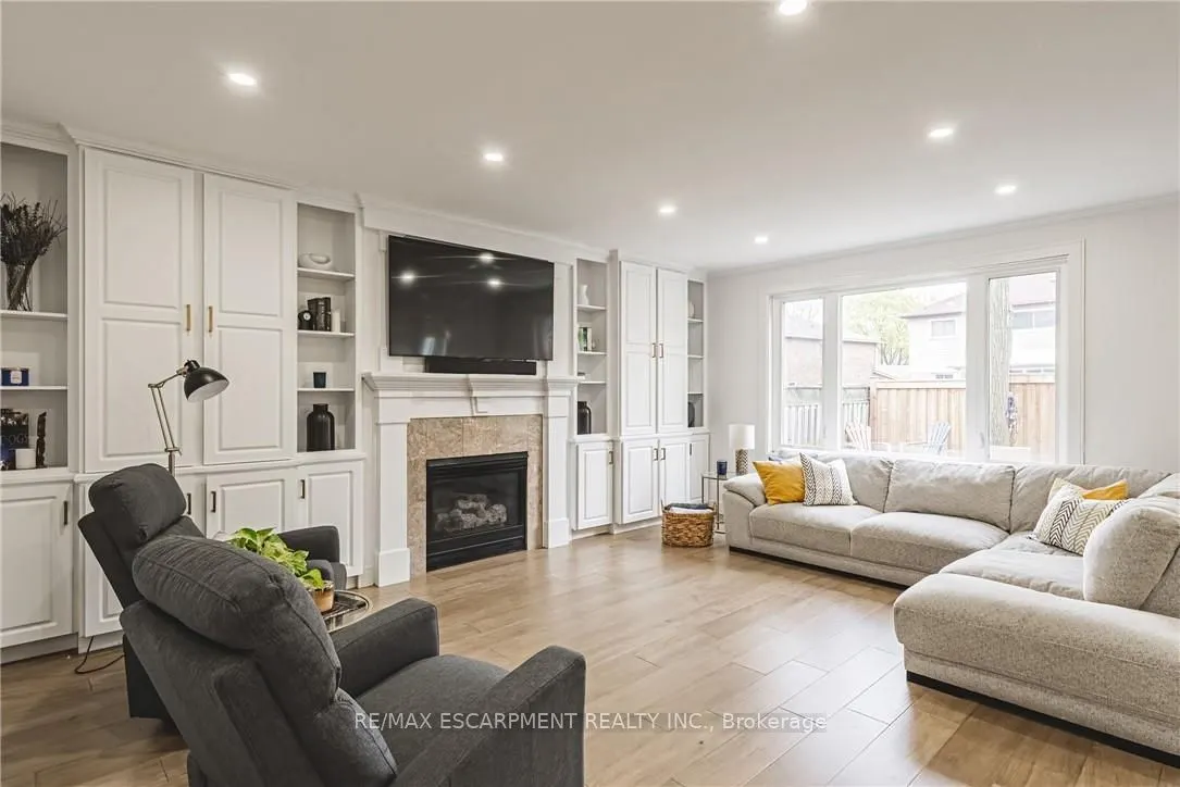 6 Windmill Place