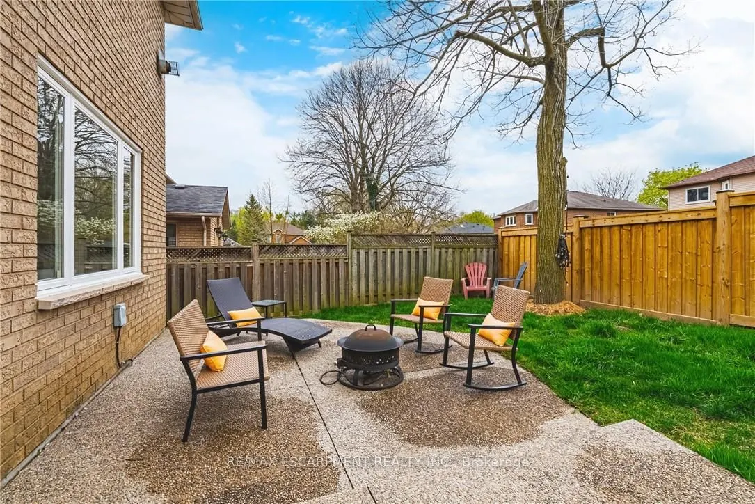 6 Windmill Place