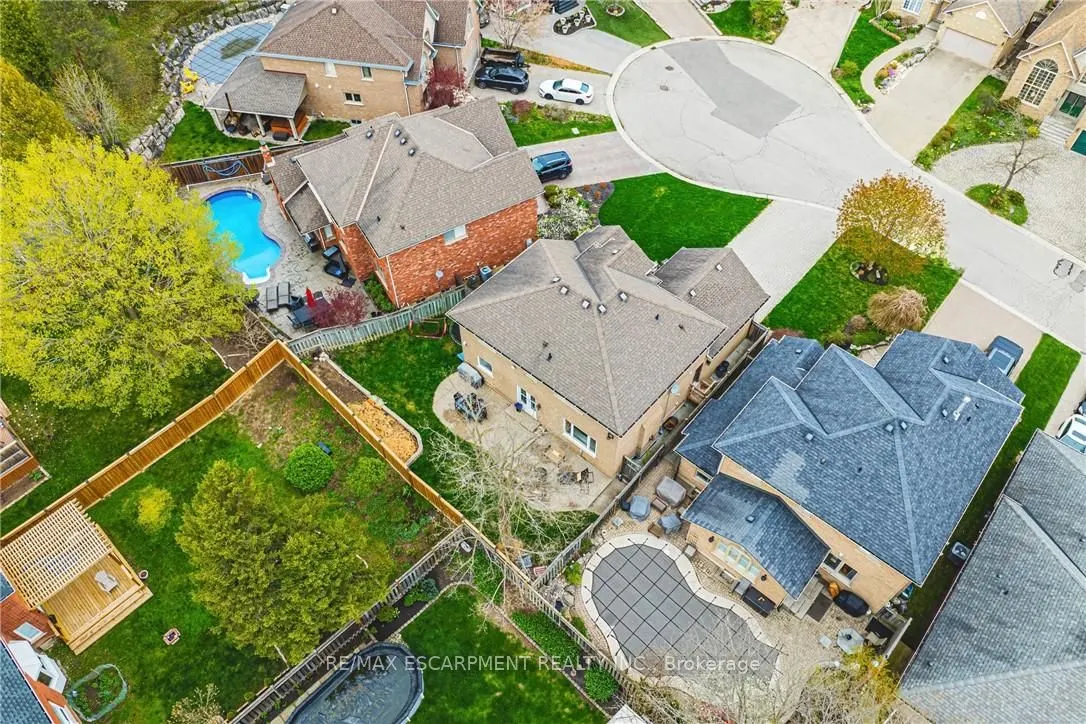 6 Windmill Place