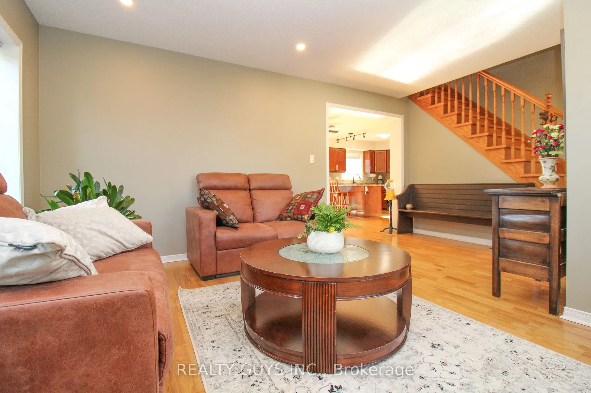 867 Twomey Place