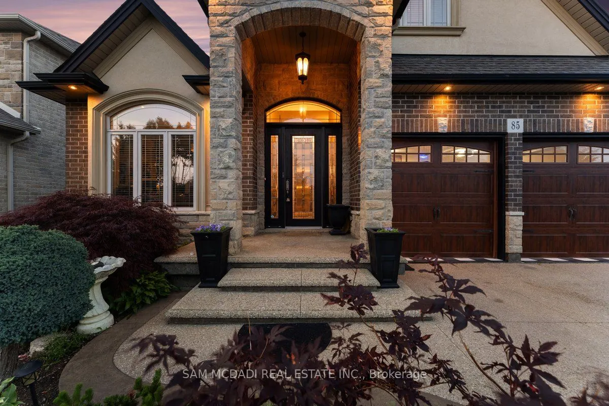 85 Hillcroft Drive
