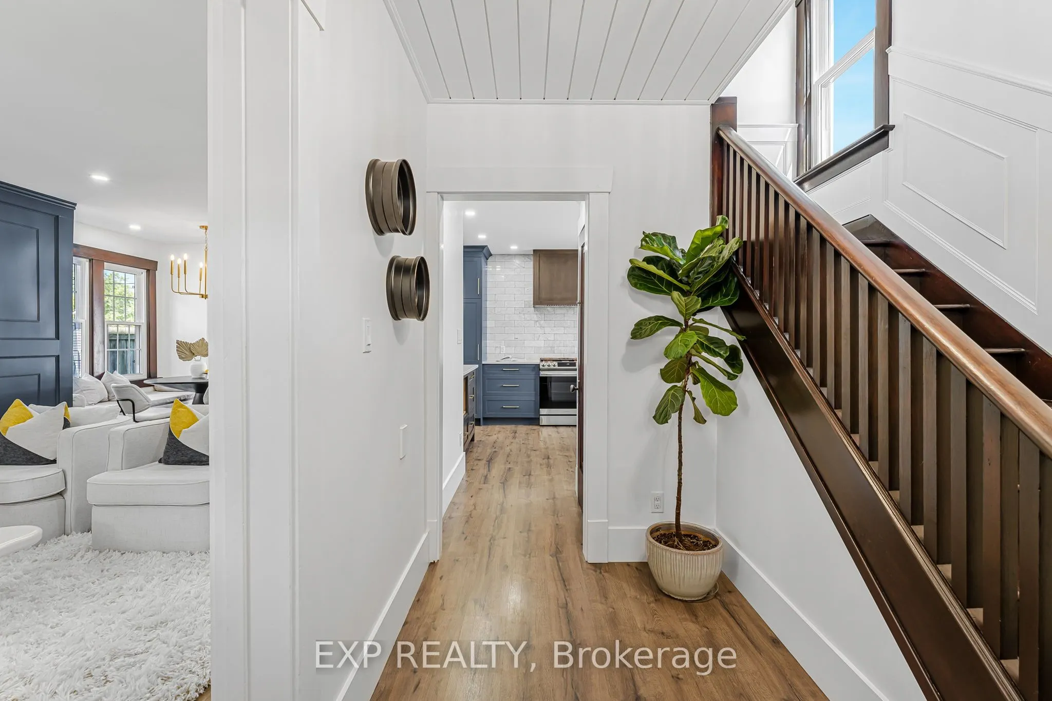 246 Bowen Road
