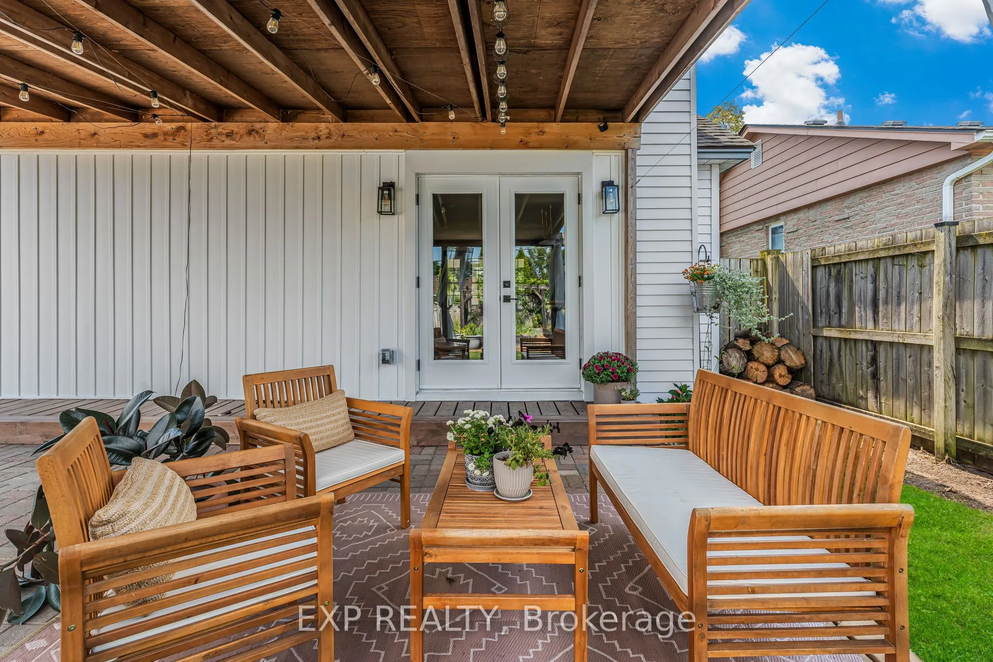 246 Bowen Road