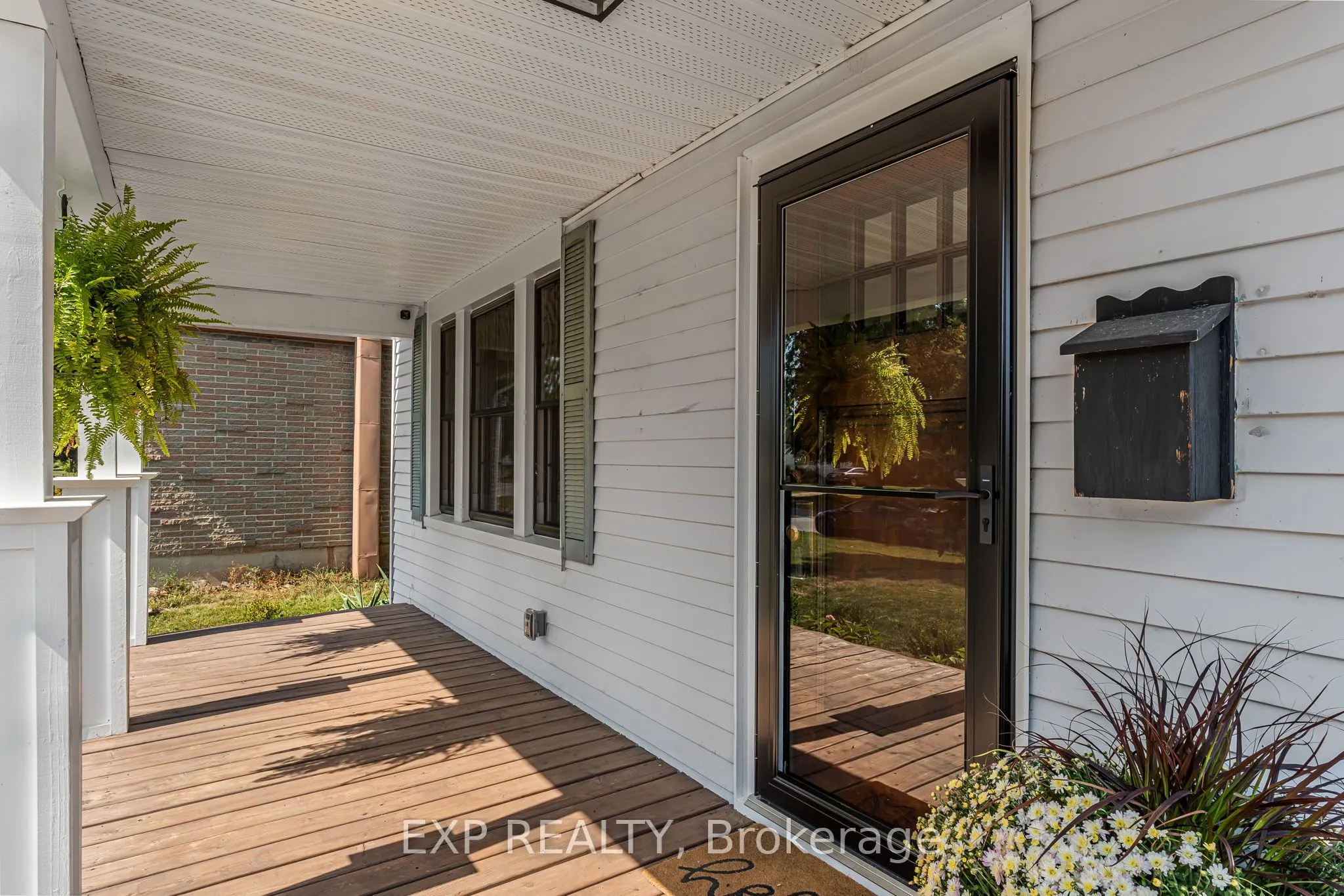 246 Bowen Road