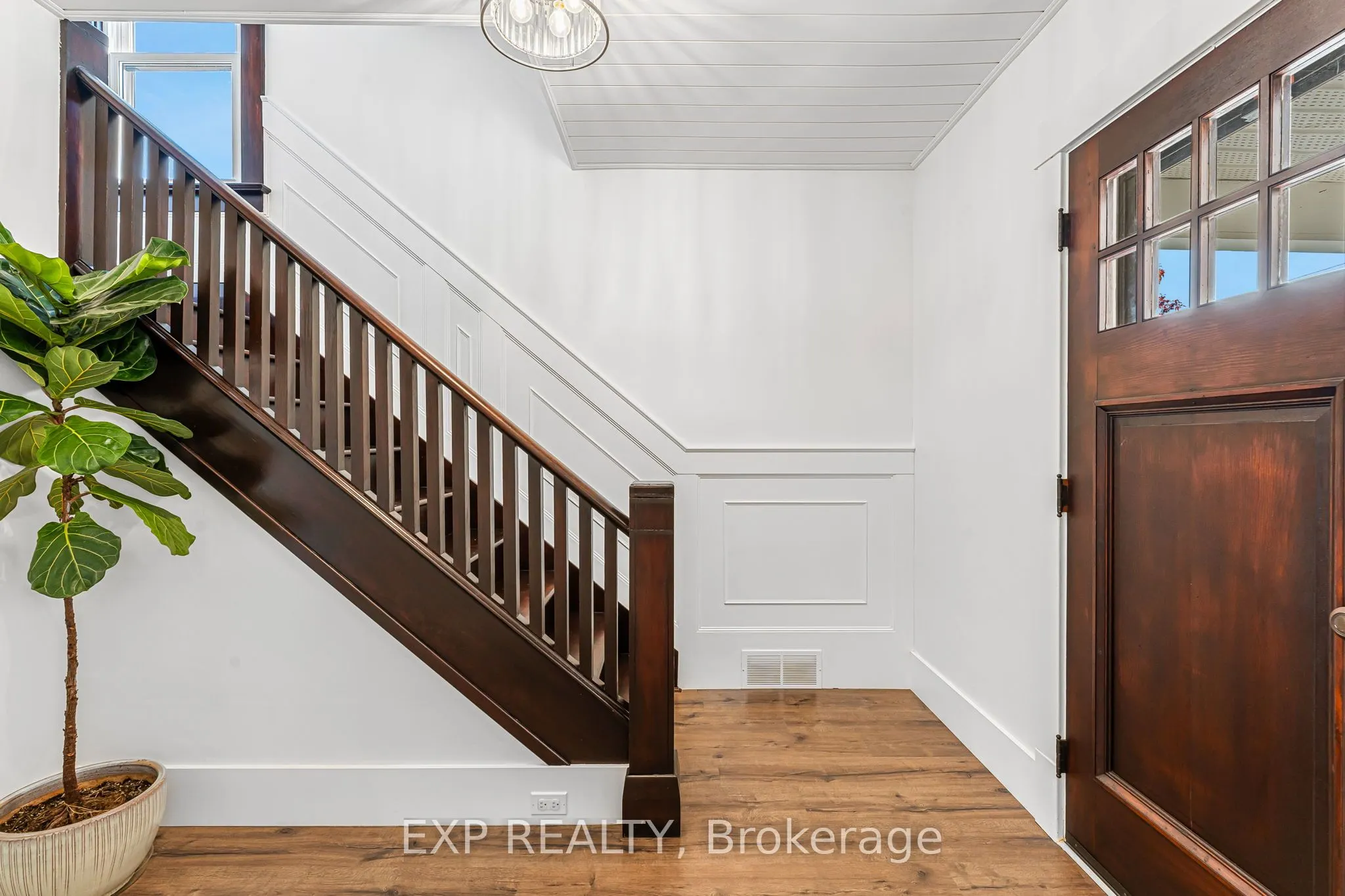 246 Bowen Road