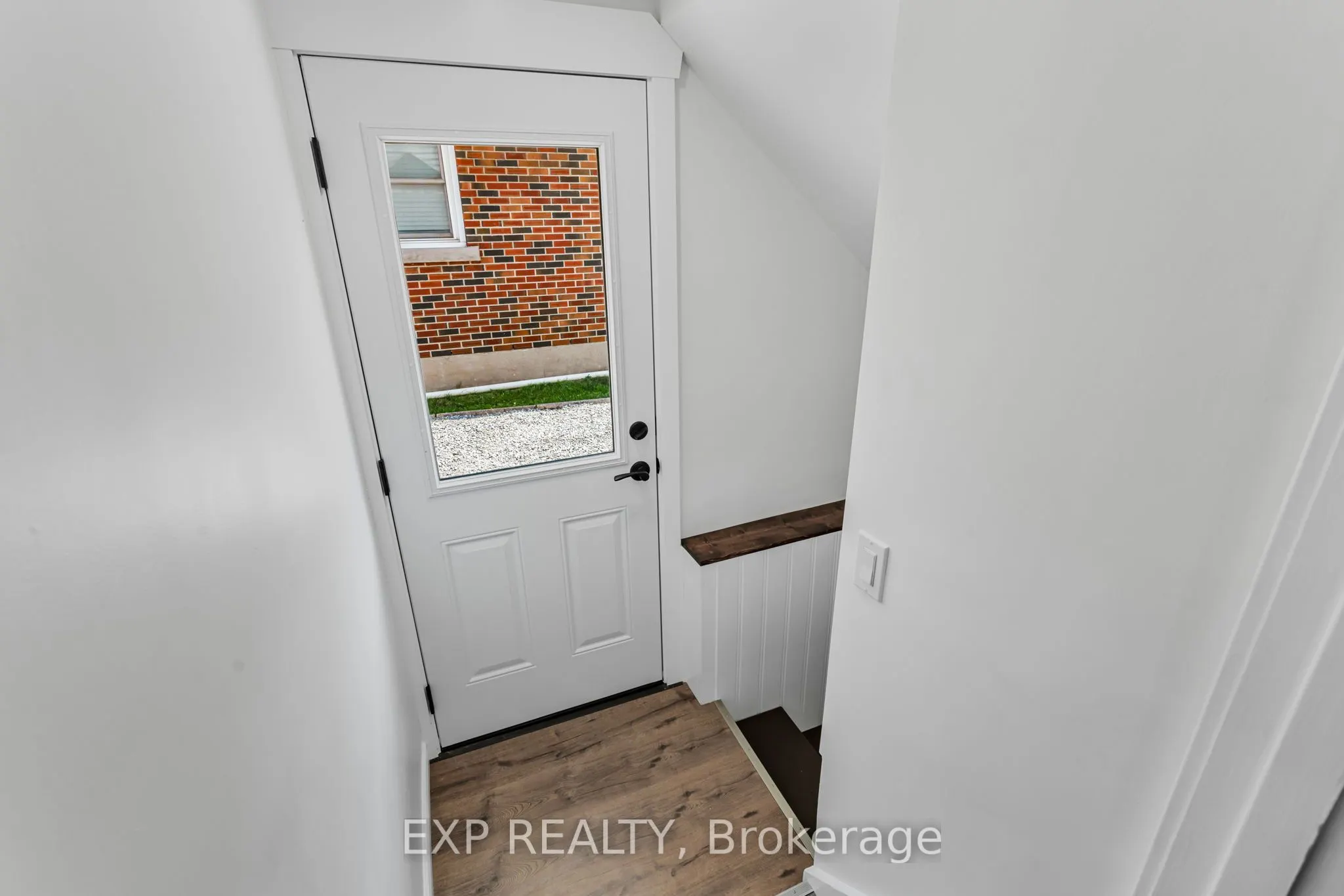 246 Bowen Road