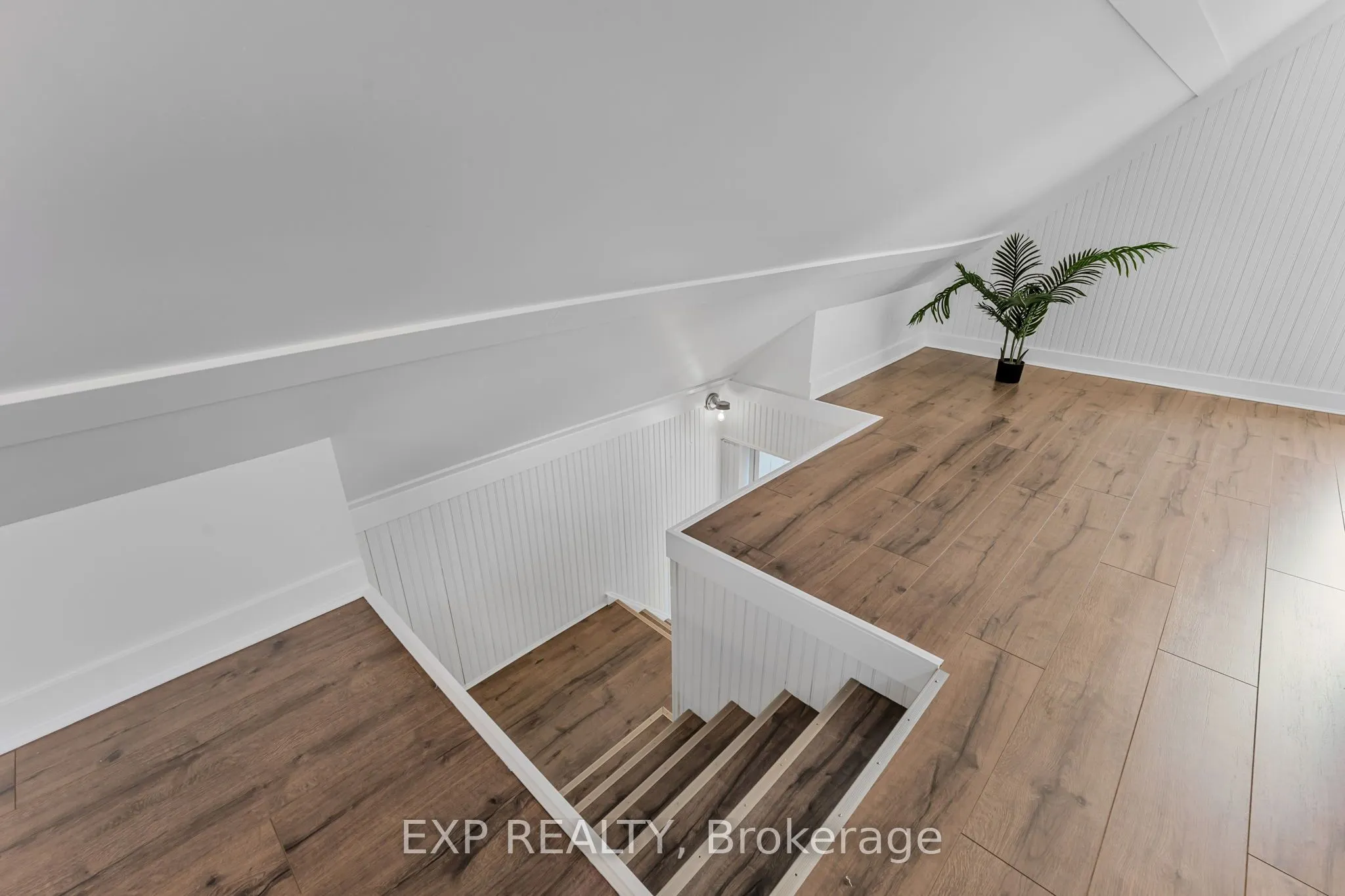246 Bowen Road