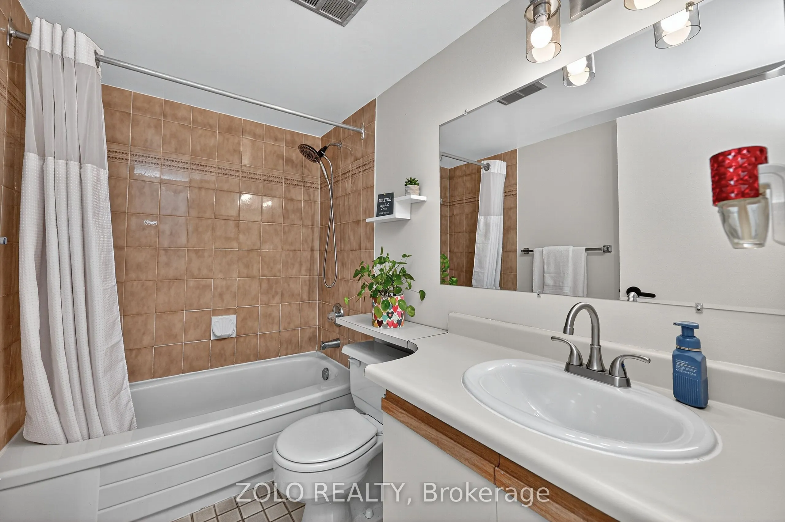 50 Emmerson Avenue, #501