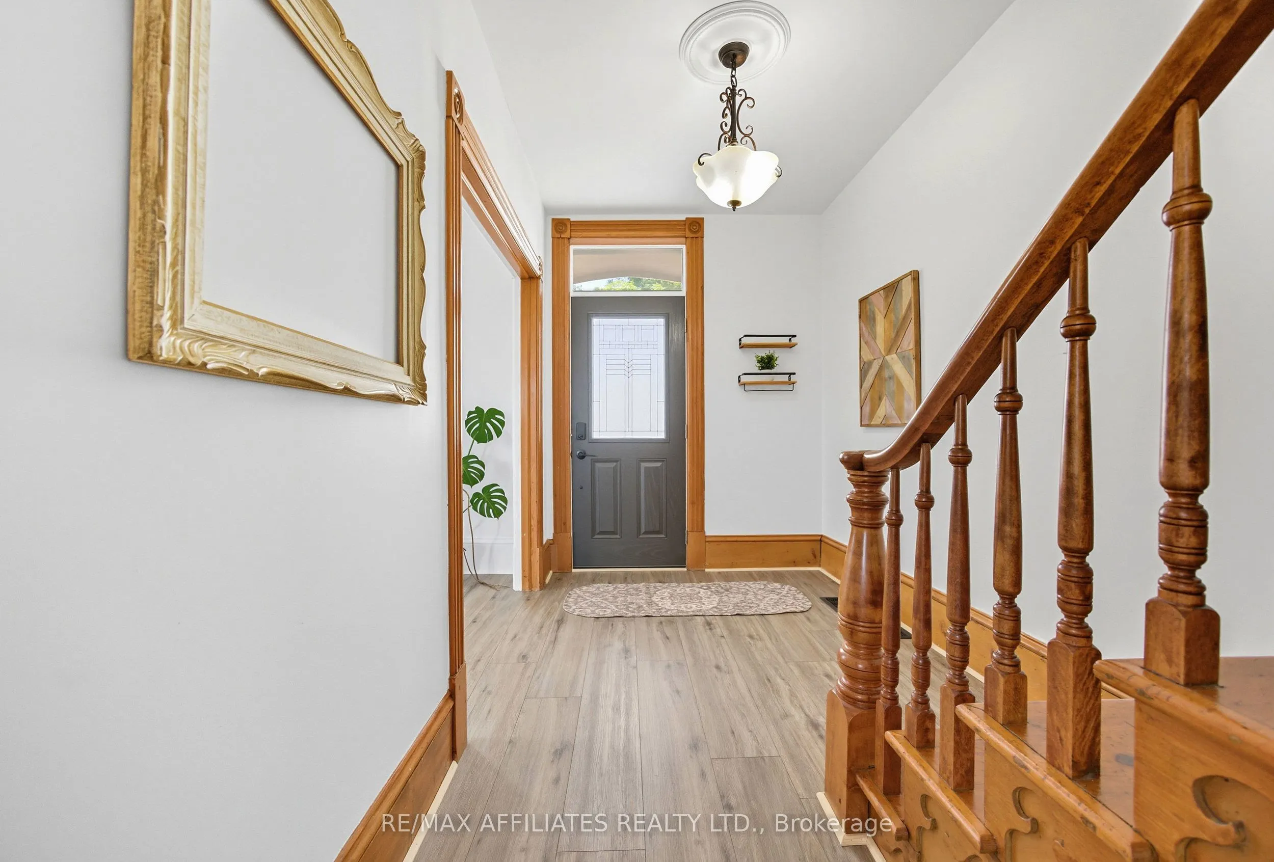 22 Isabella Street