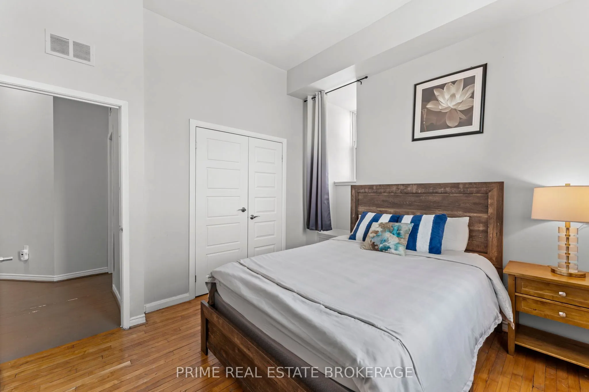 366 Richmond Street, #Unit 4