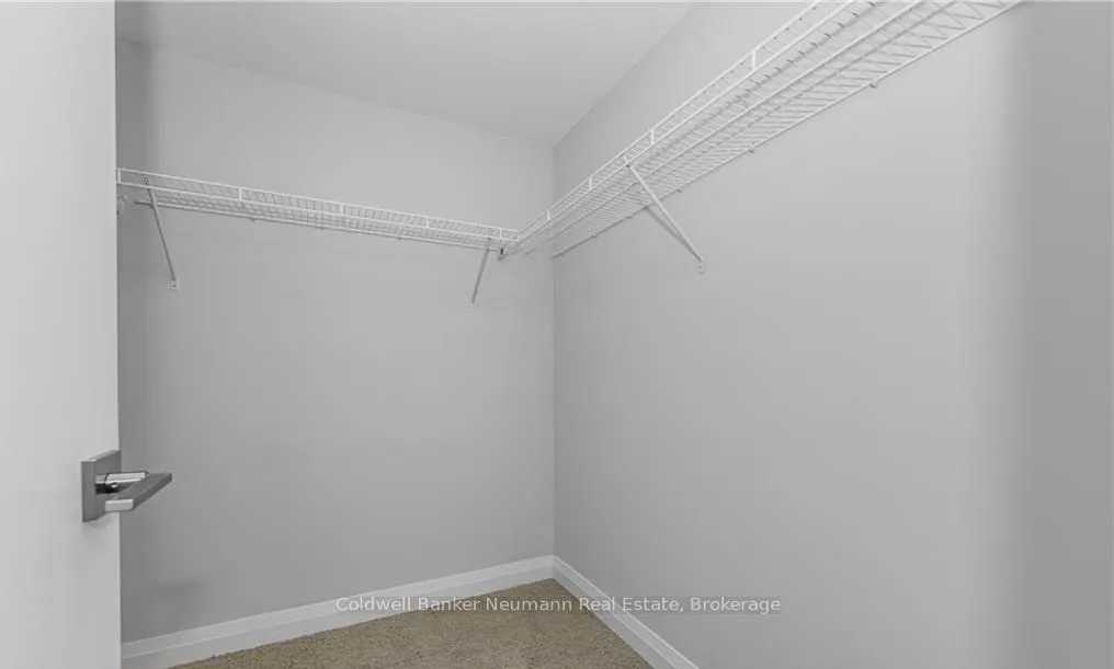 53 Arthur Street S, #502
