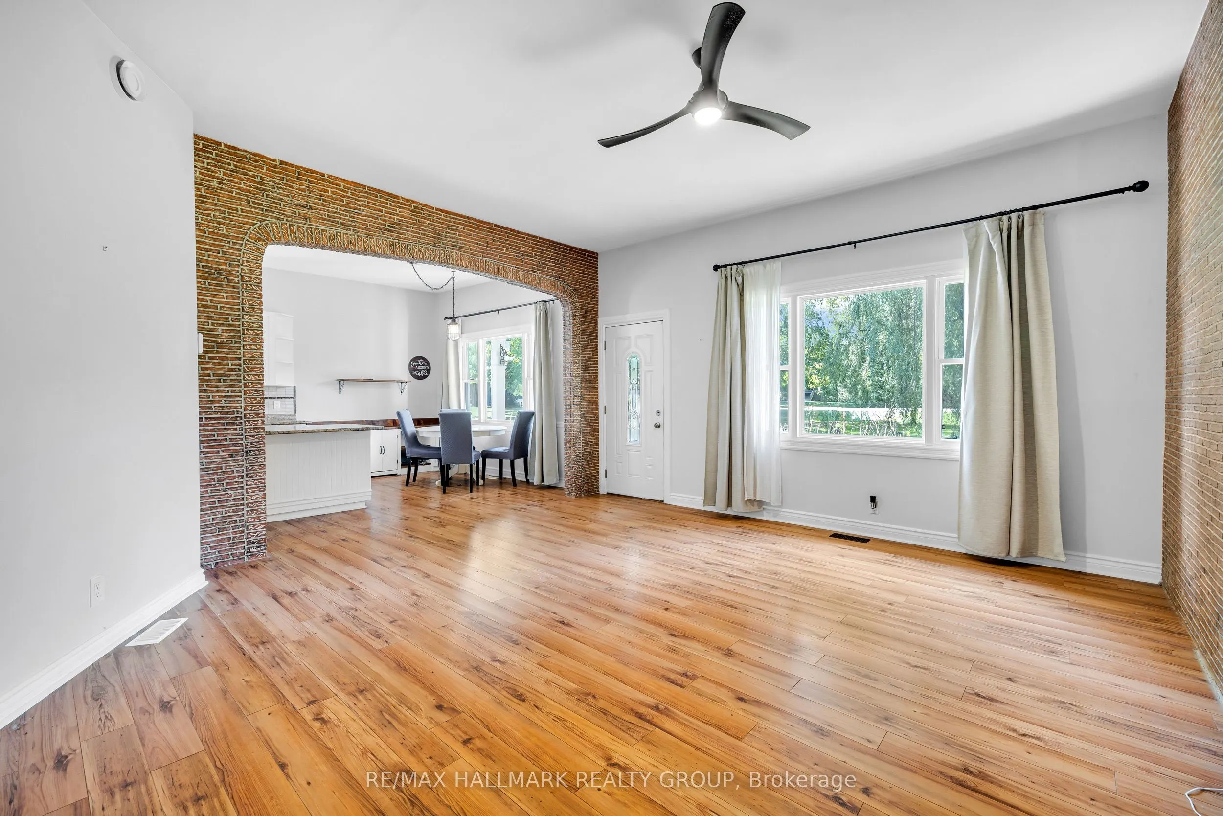 2063 County Rd 44 Road