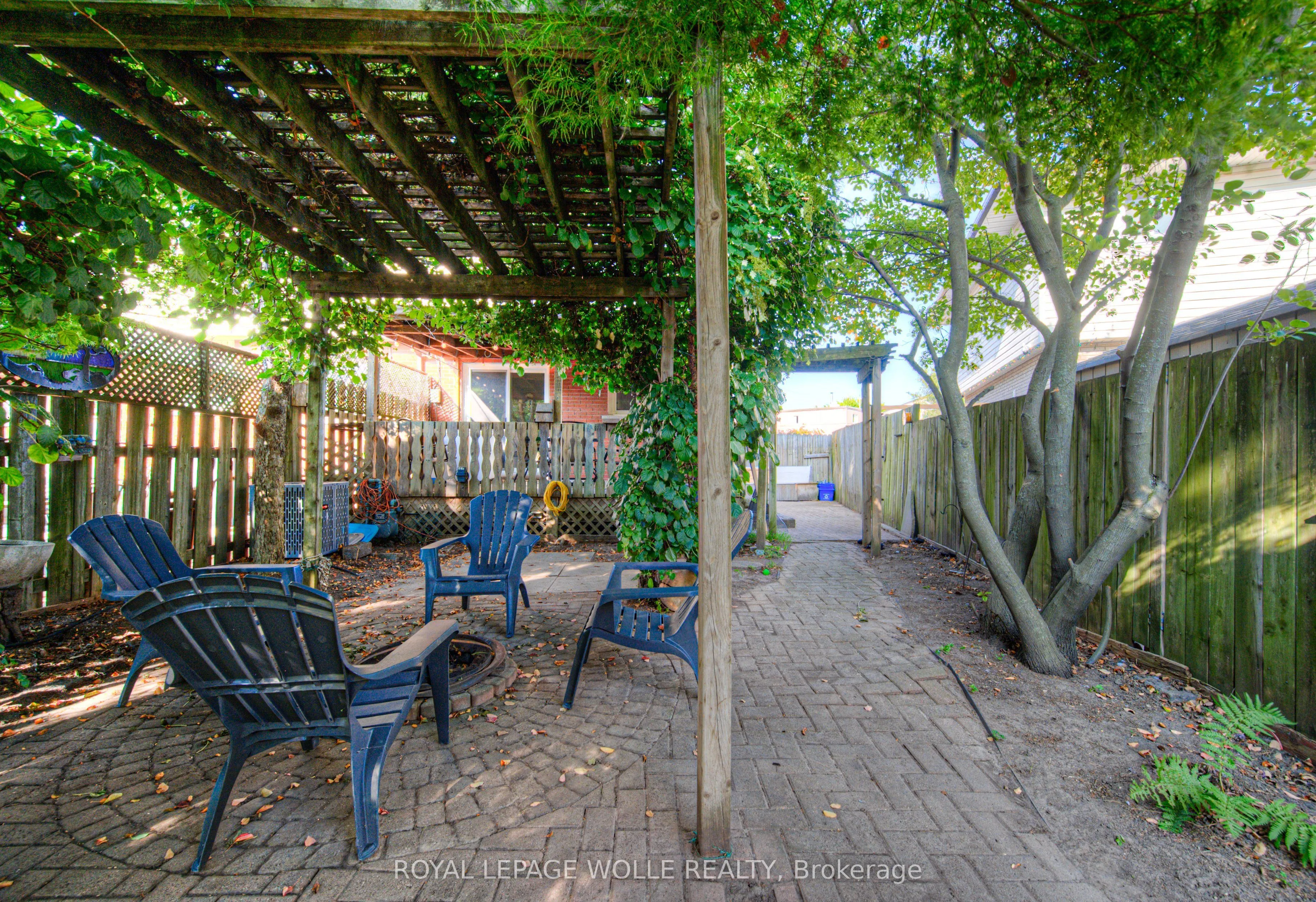 808 Walter Street, #B