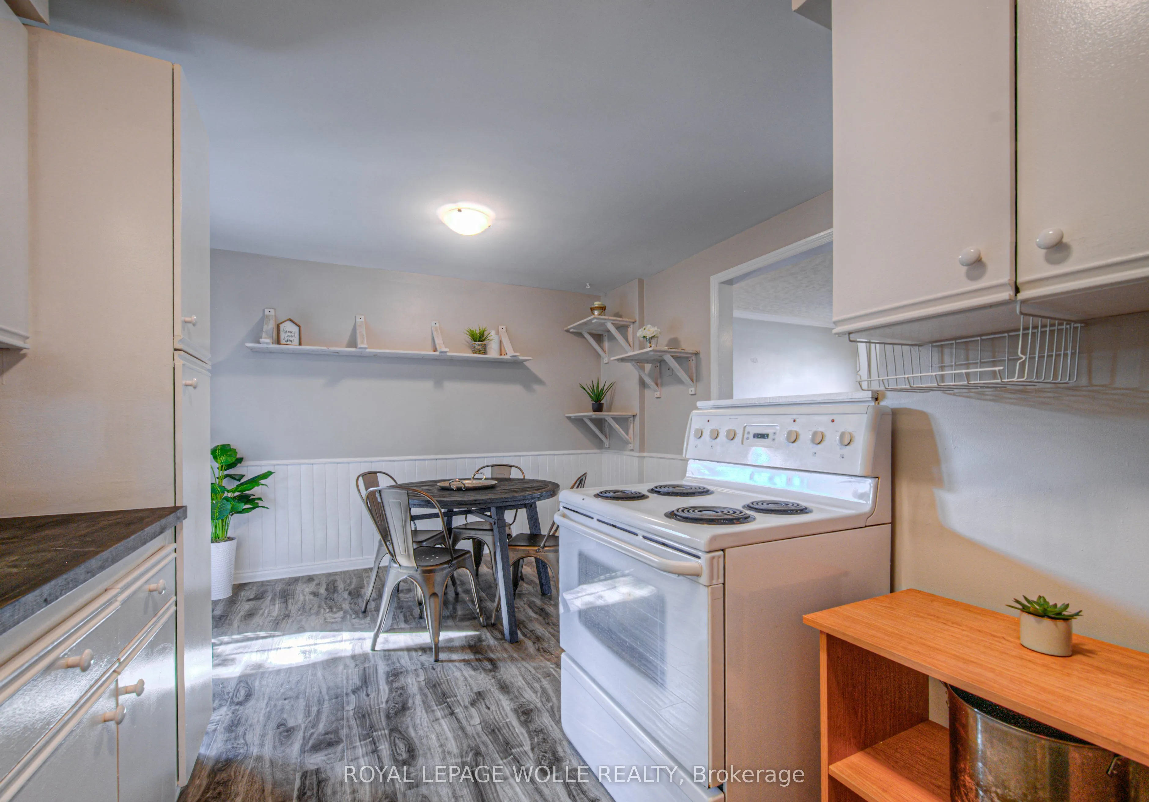 808 Walter Street, #B
