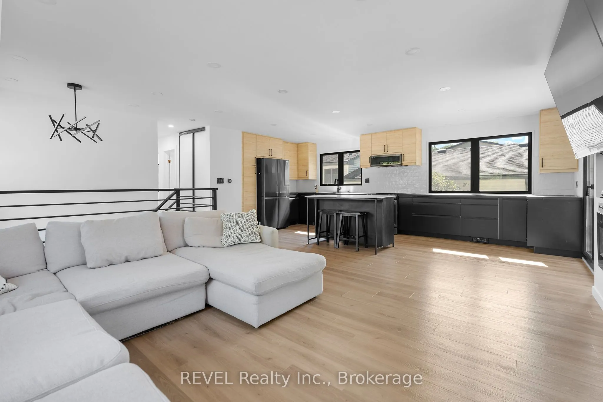 1 Samuel Court