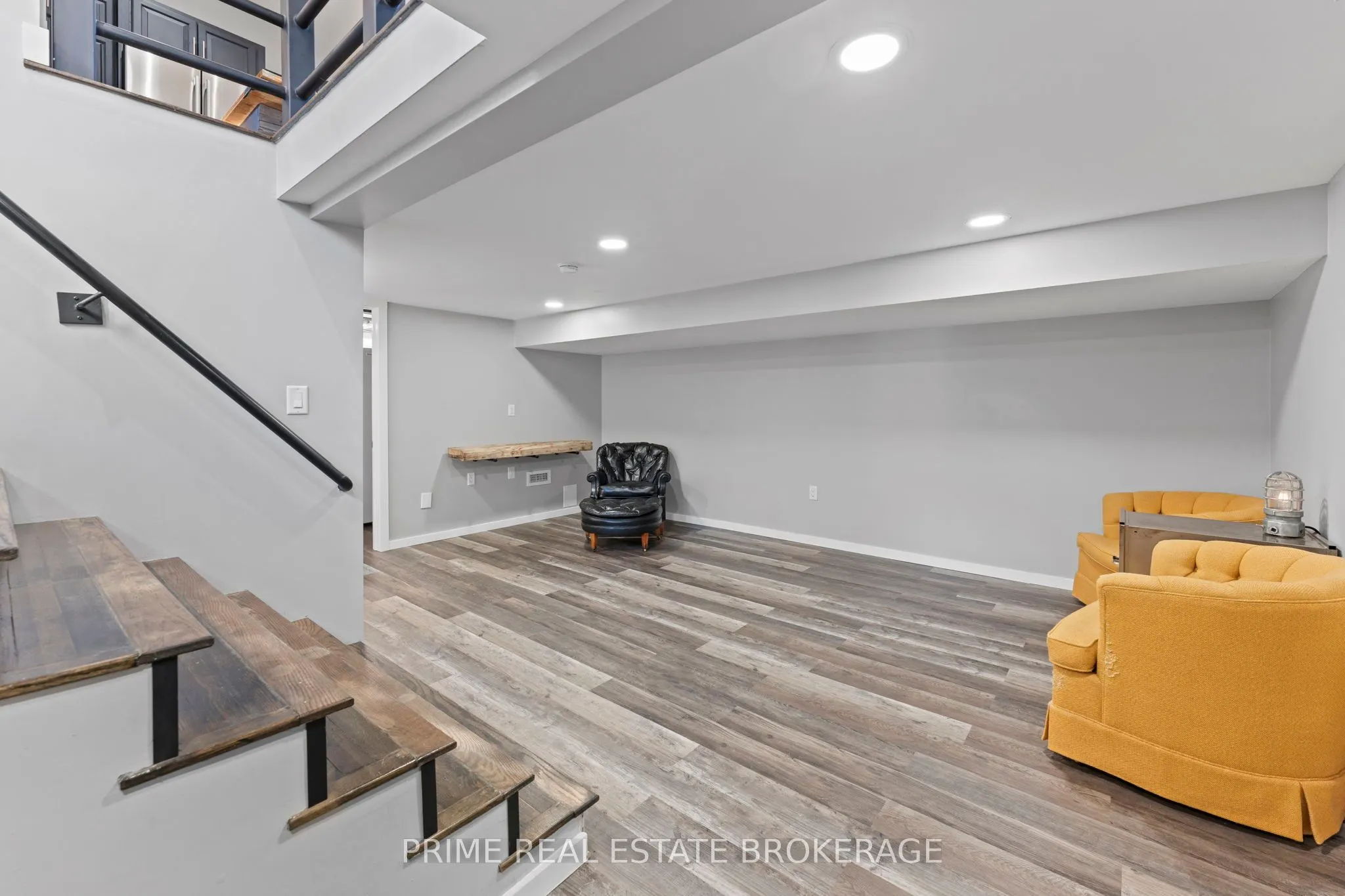 28346 Centre Road