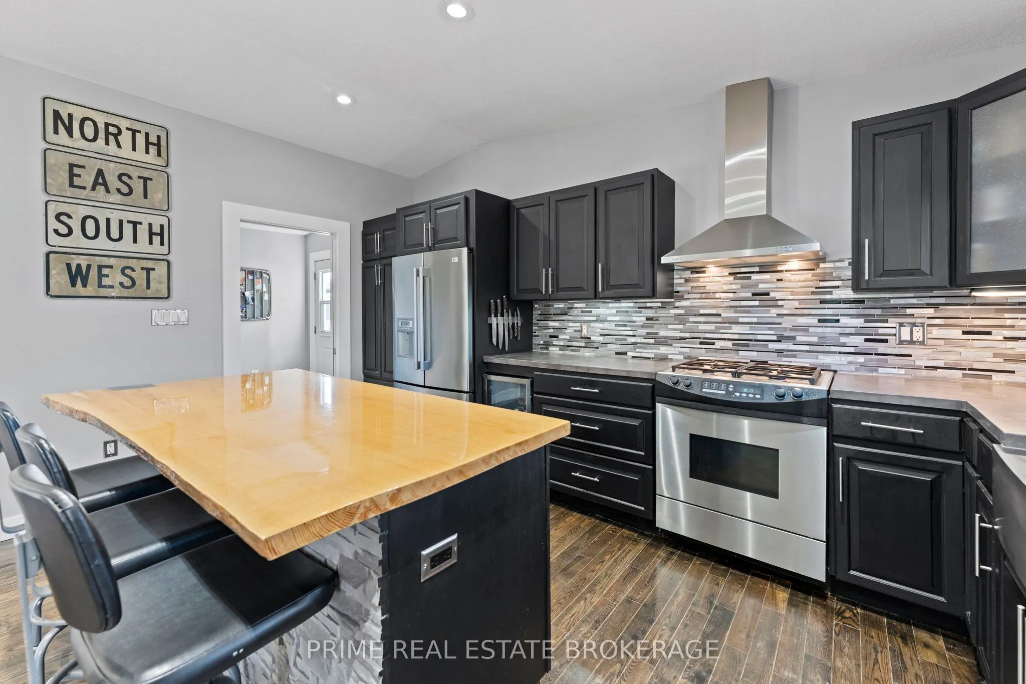 28346 Centre Road