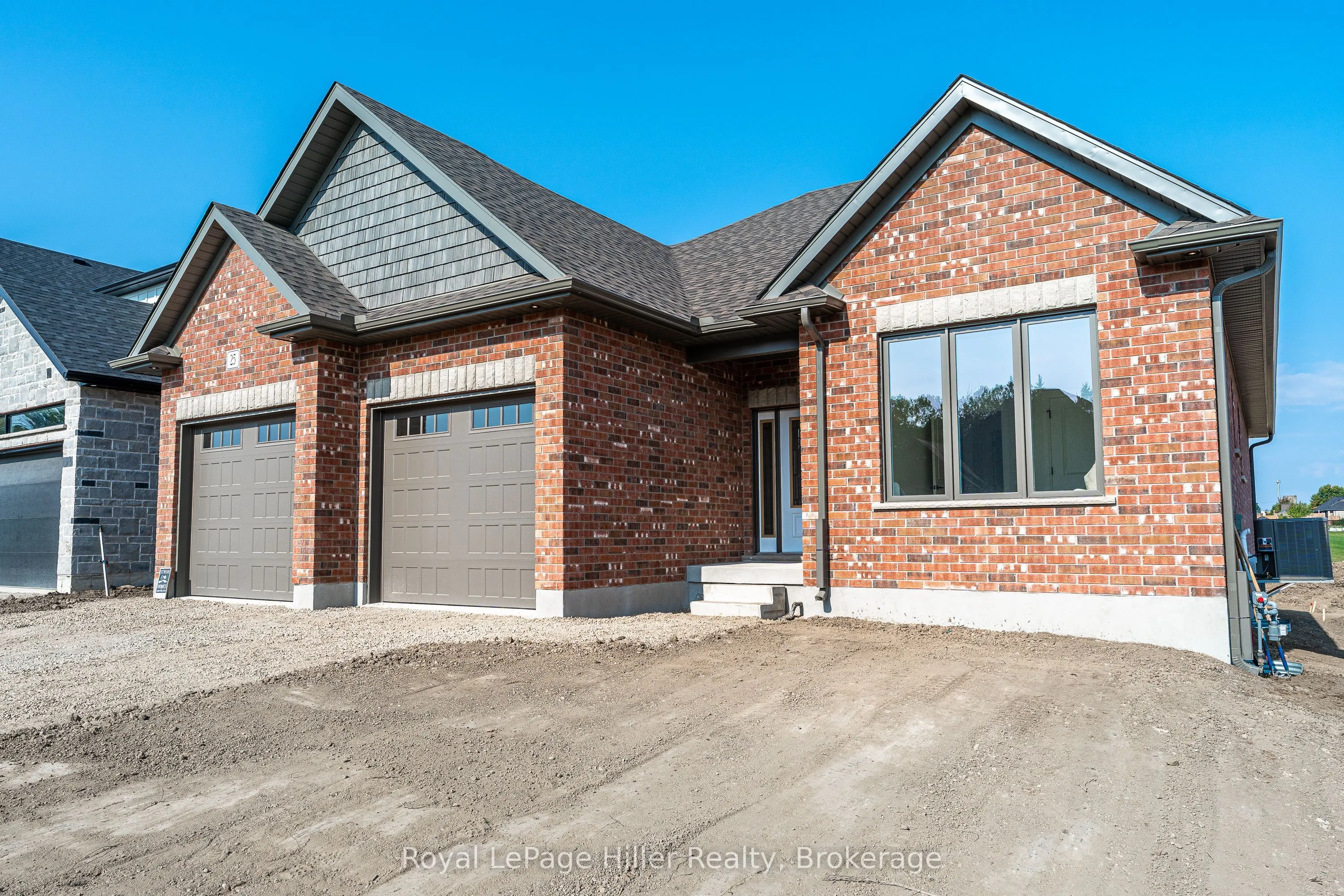 25 Avery Place