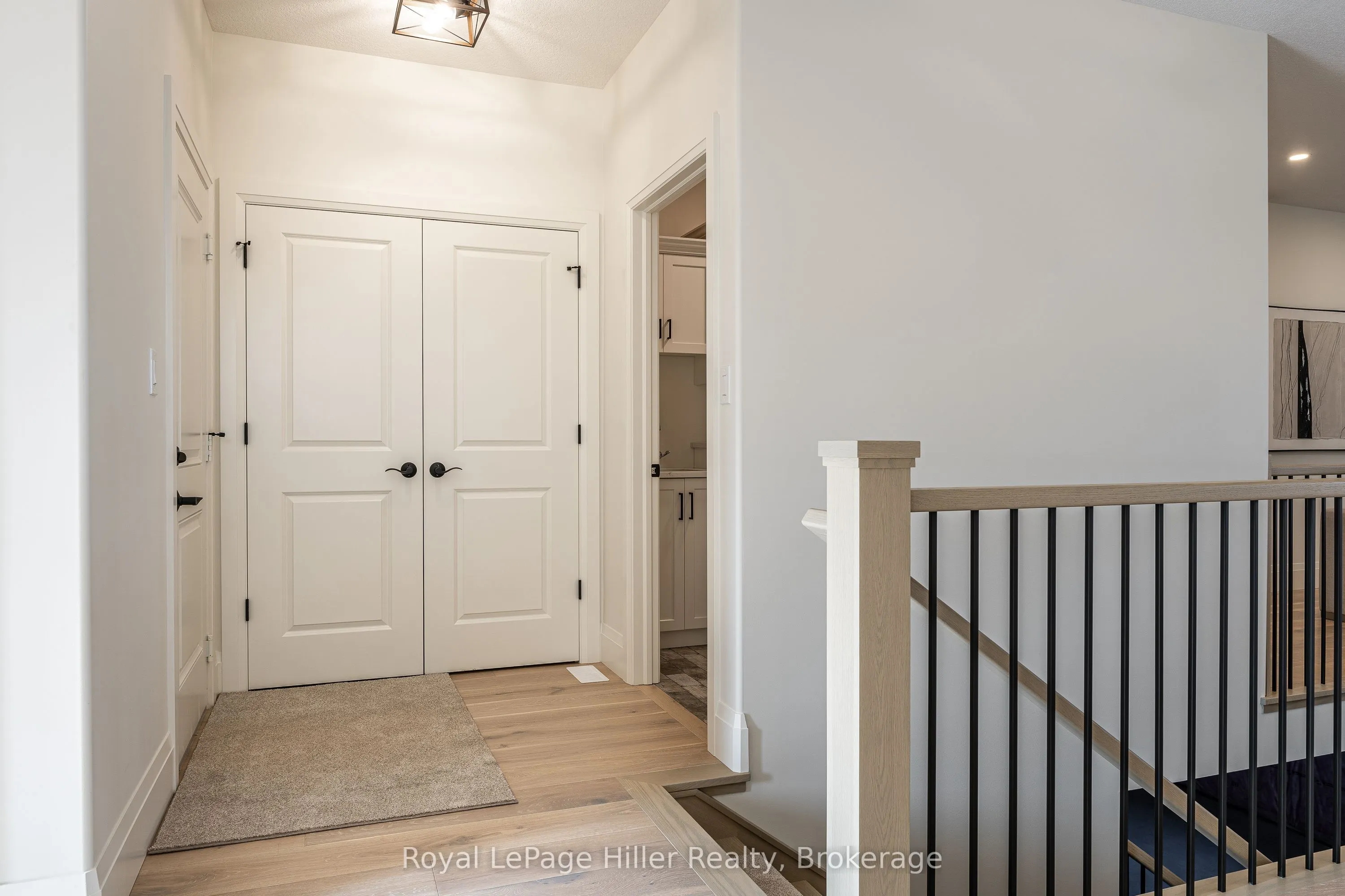 25 Avery Place