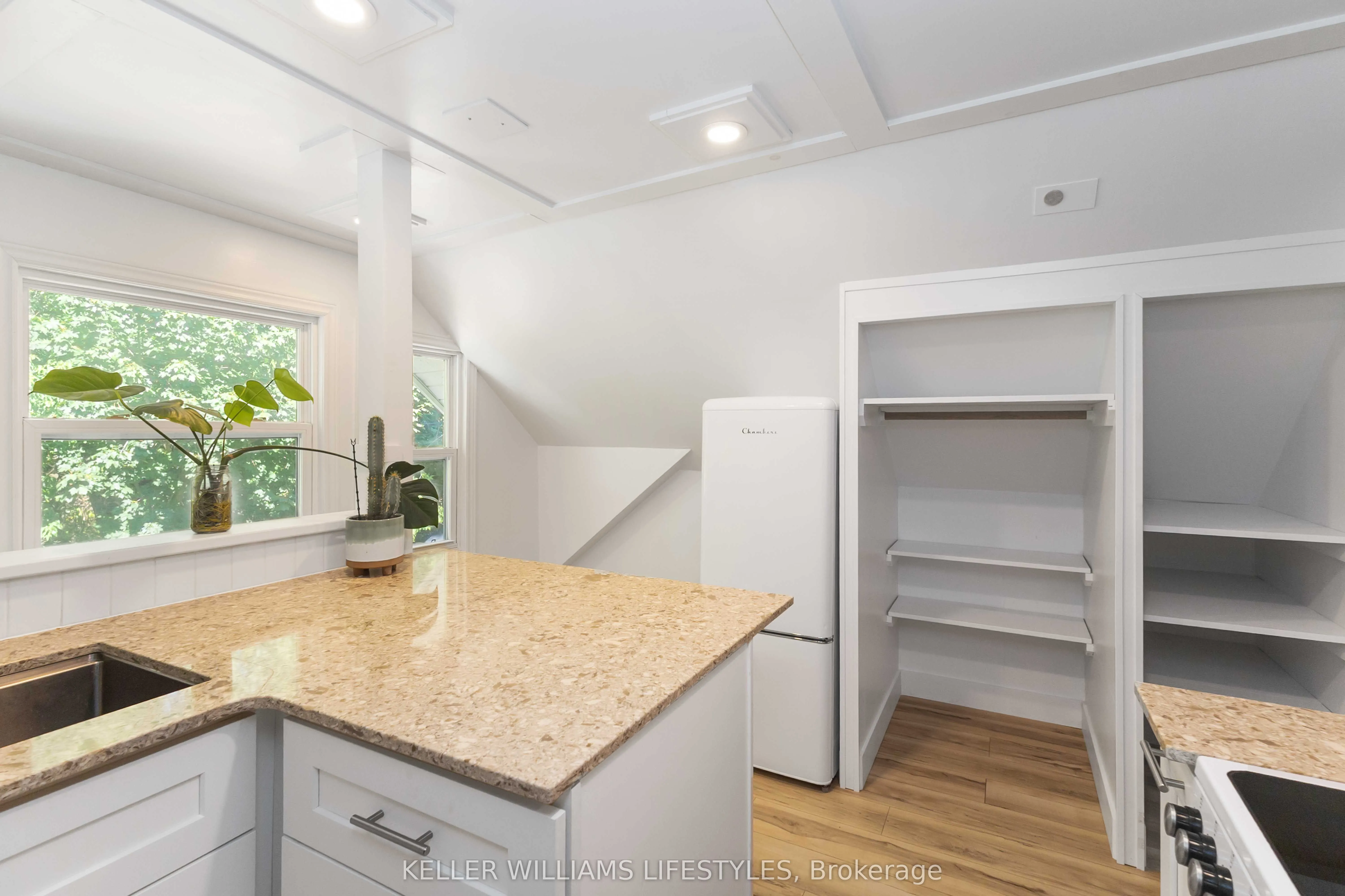 7 Cummings Avenue, #Upper