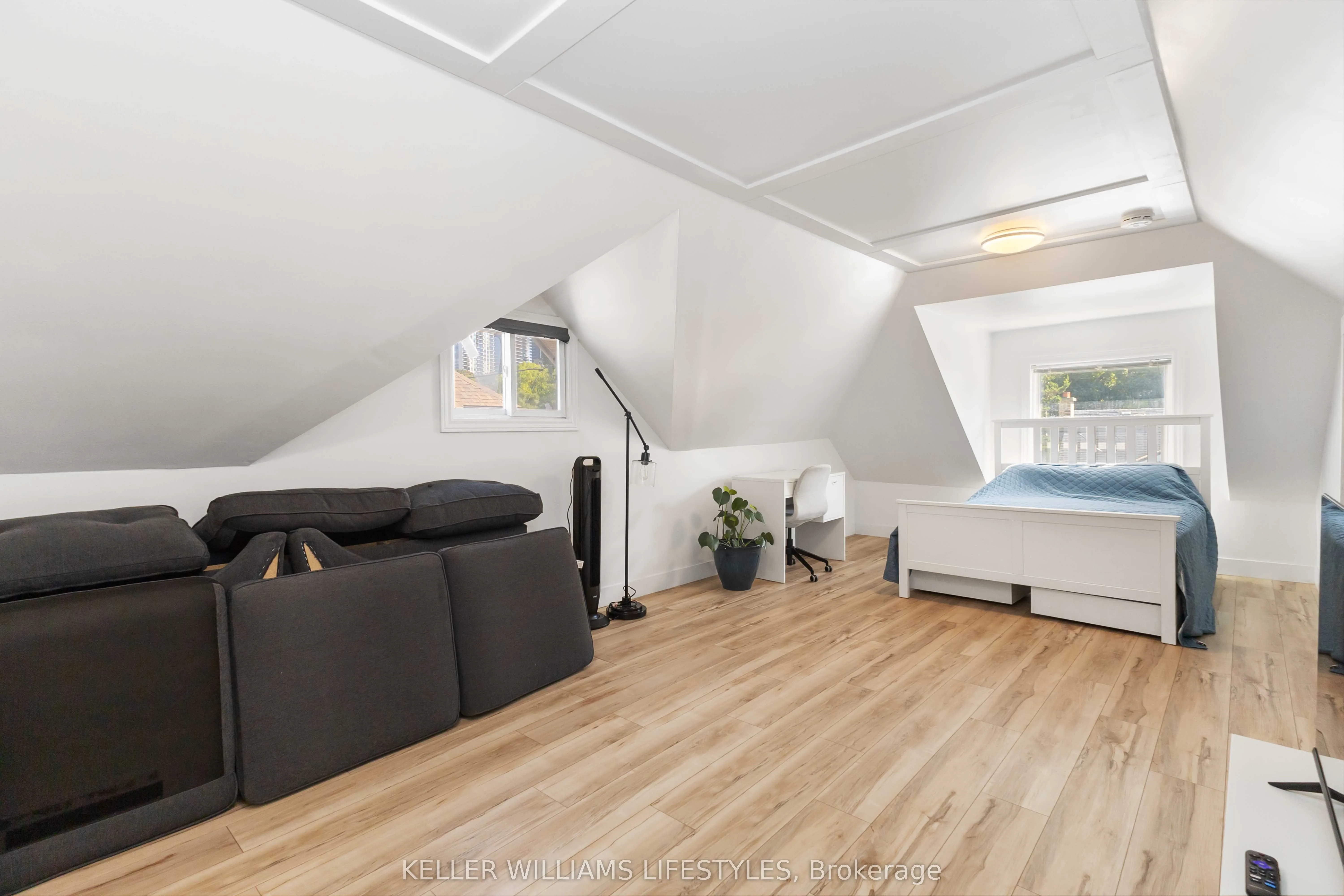 7 Cummings Avenue, #Upper