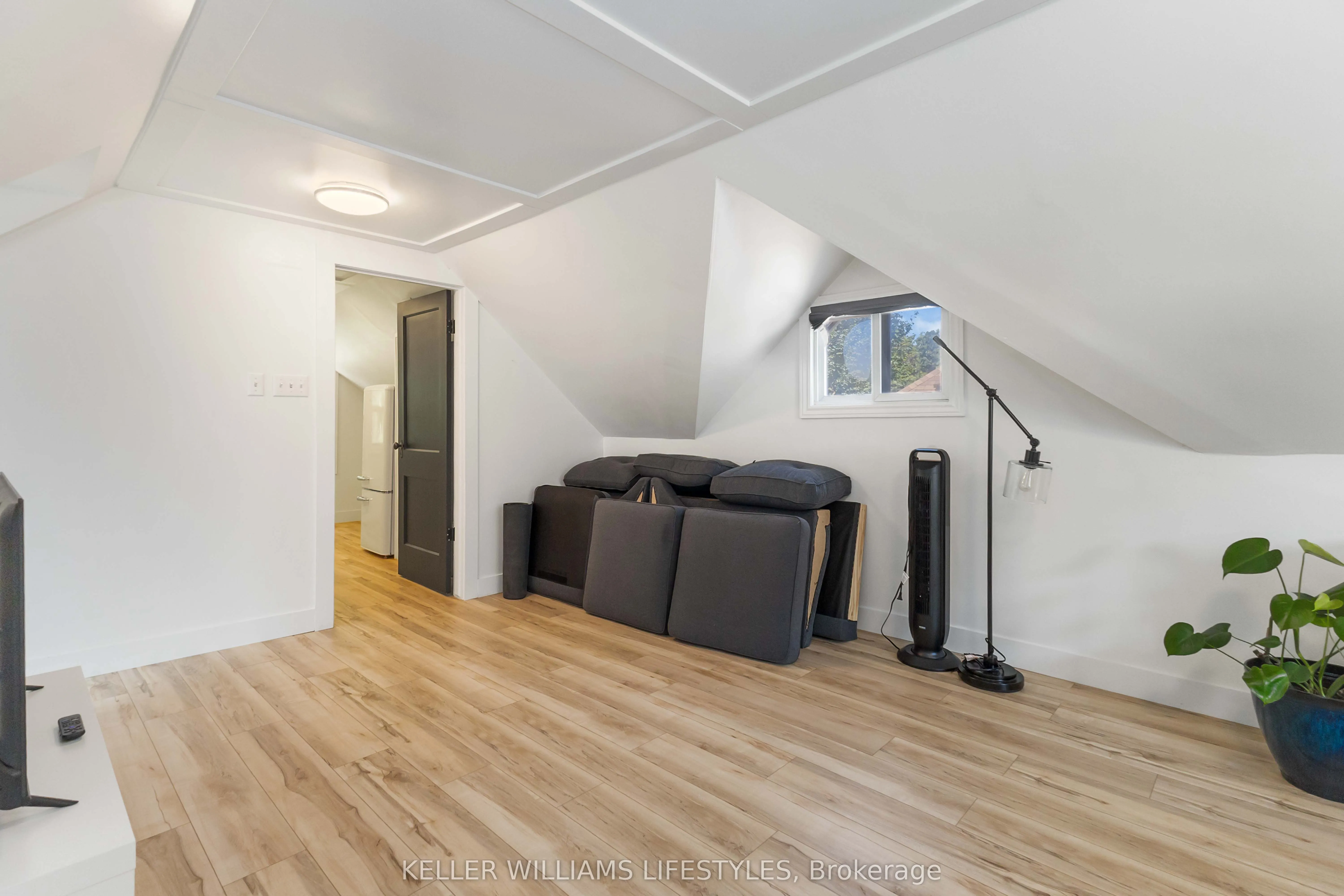 7 Cummings Avenue, #Upper