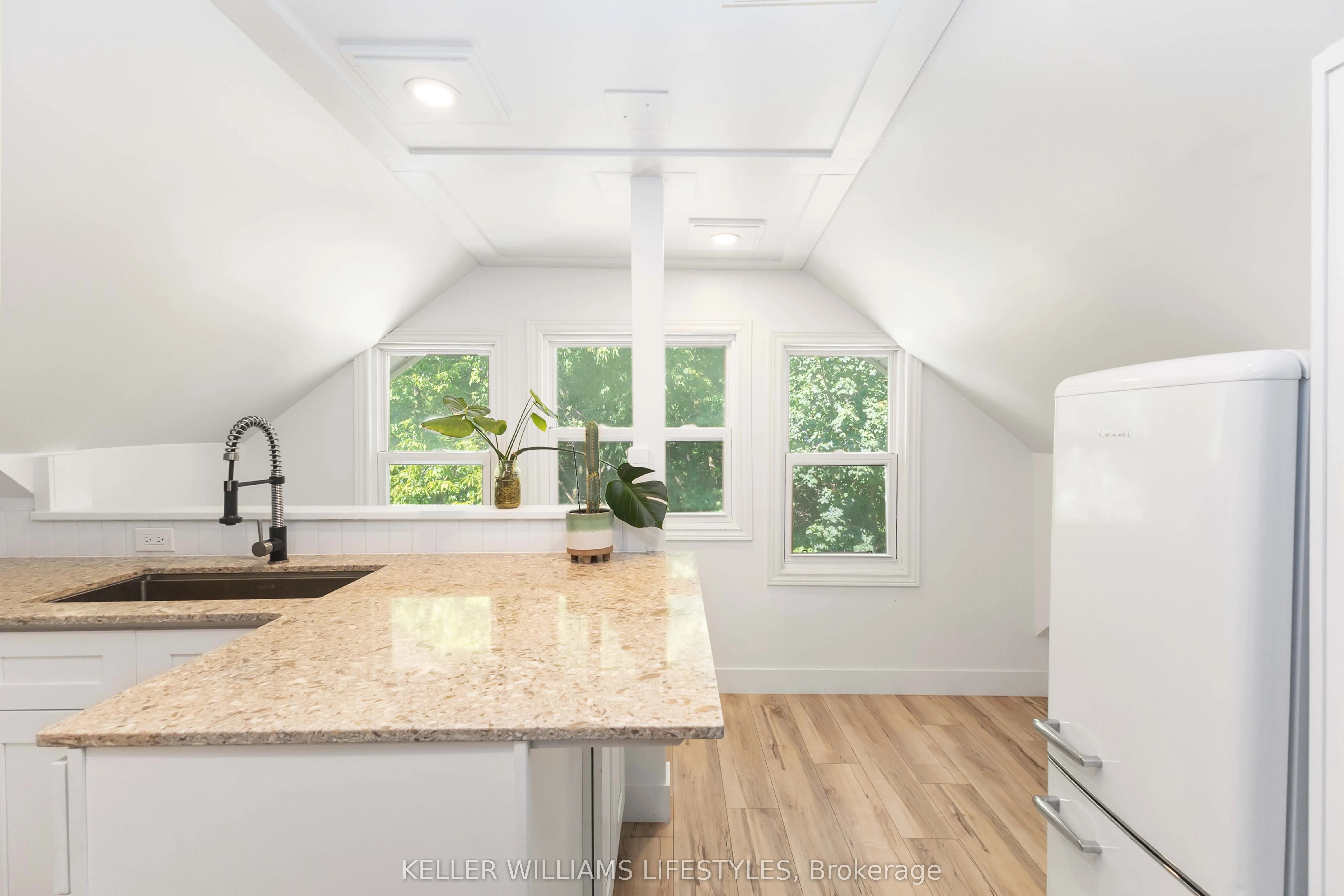 7 Cummings Avenue, #Upper