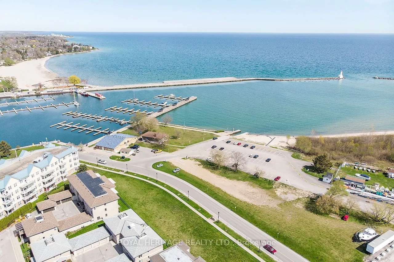135 Orr Street, #204