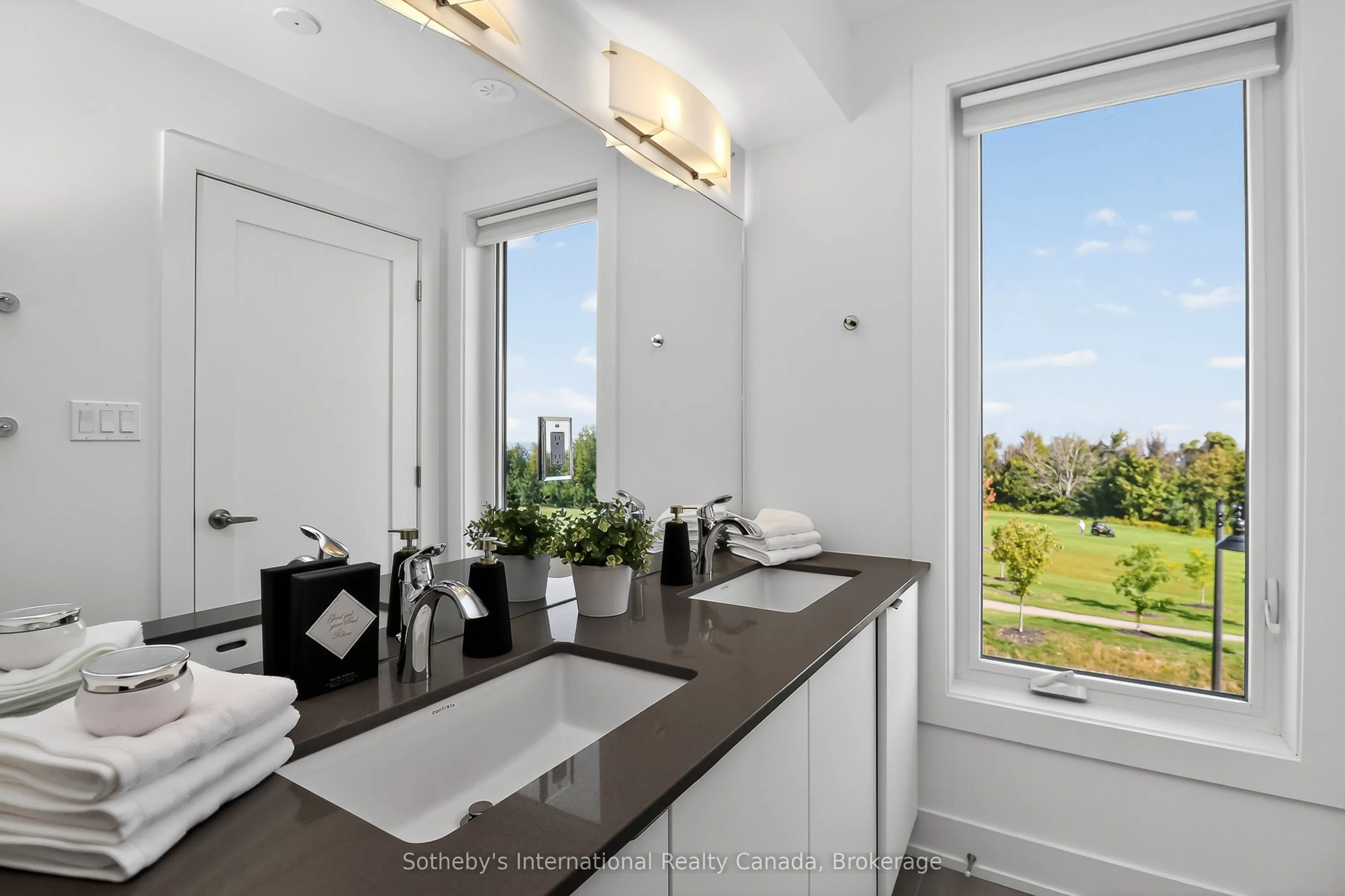 117 Sladden Court, #32
