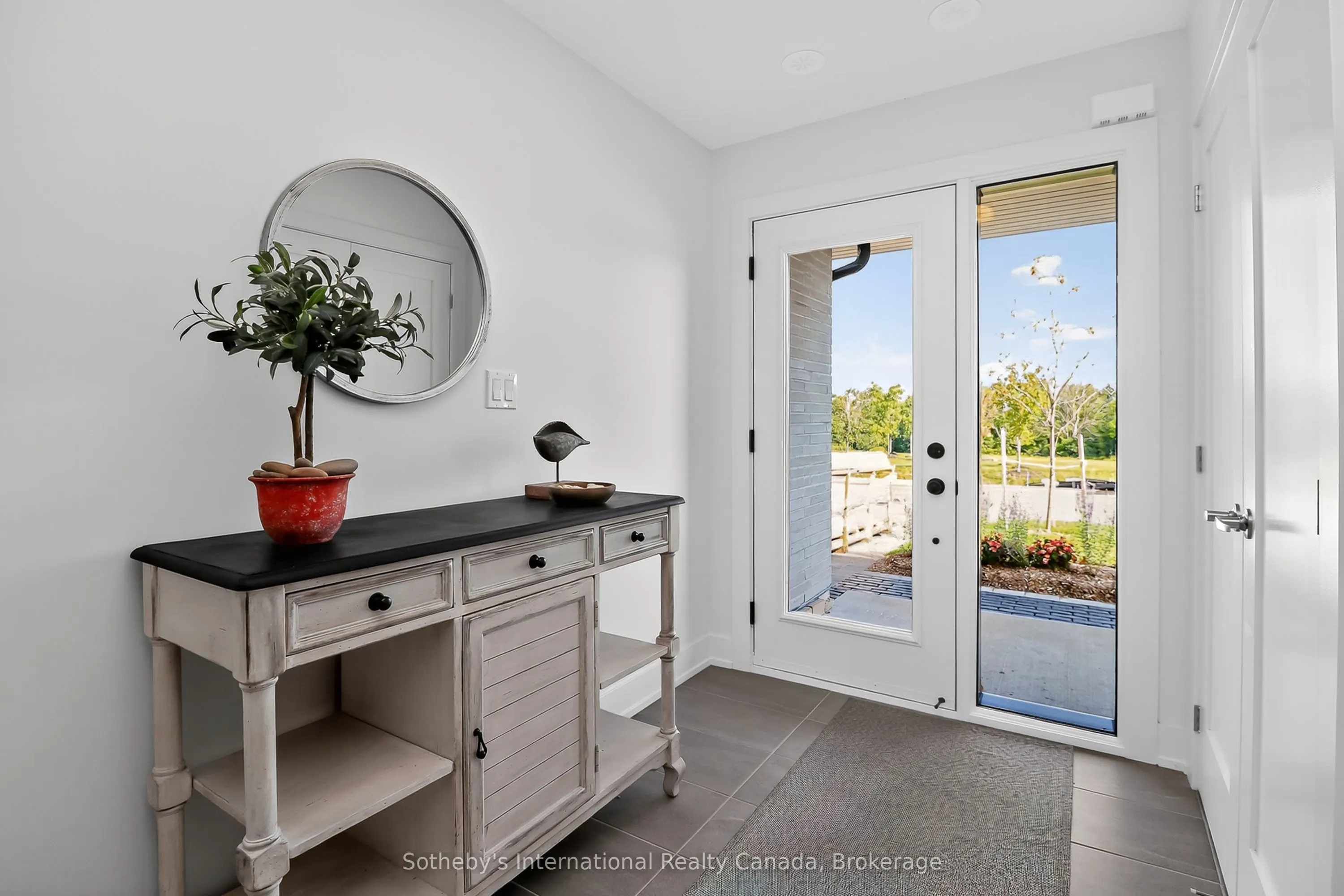 117 Sladden Court, #32