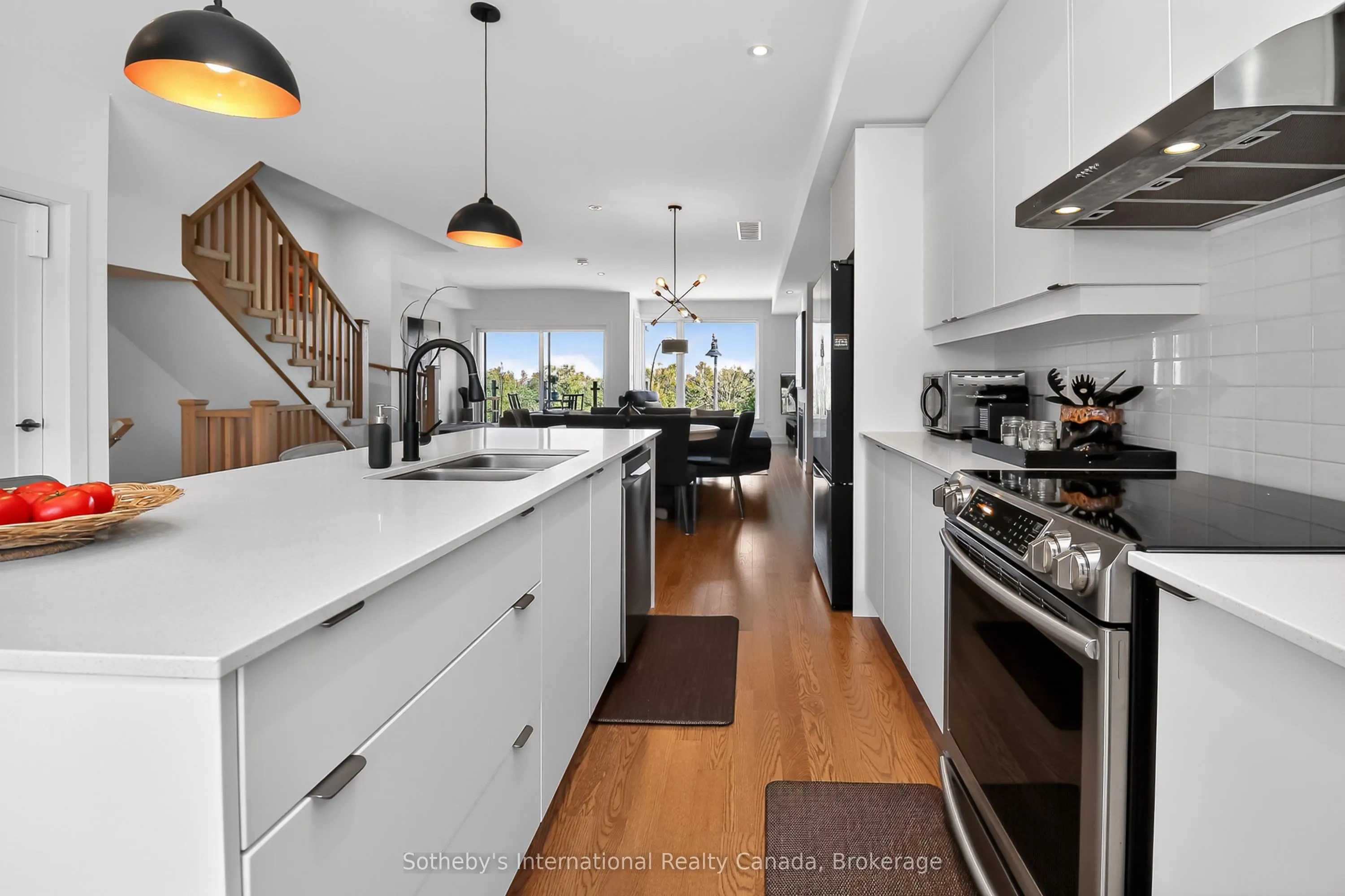 117 Sladden Court, #32