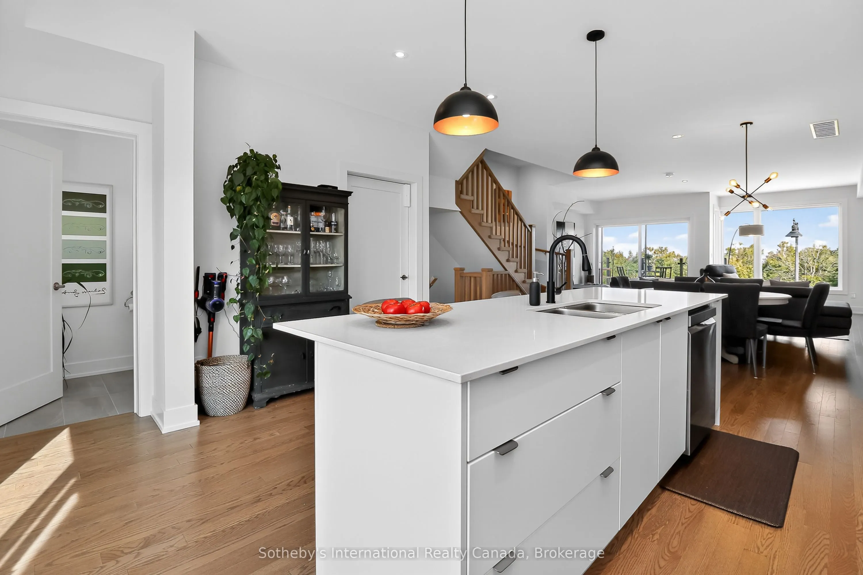 117 Sladden Court, #32