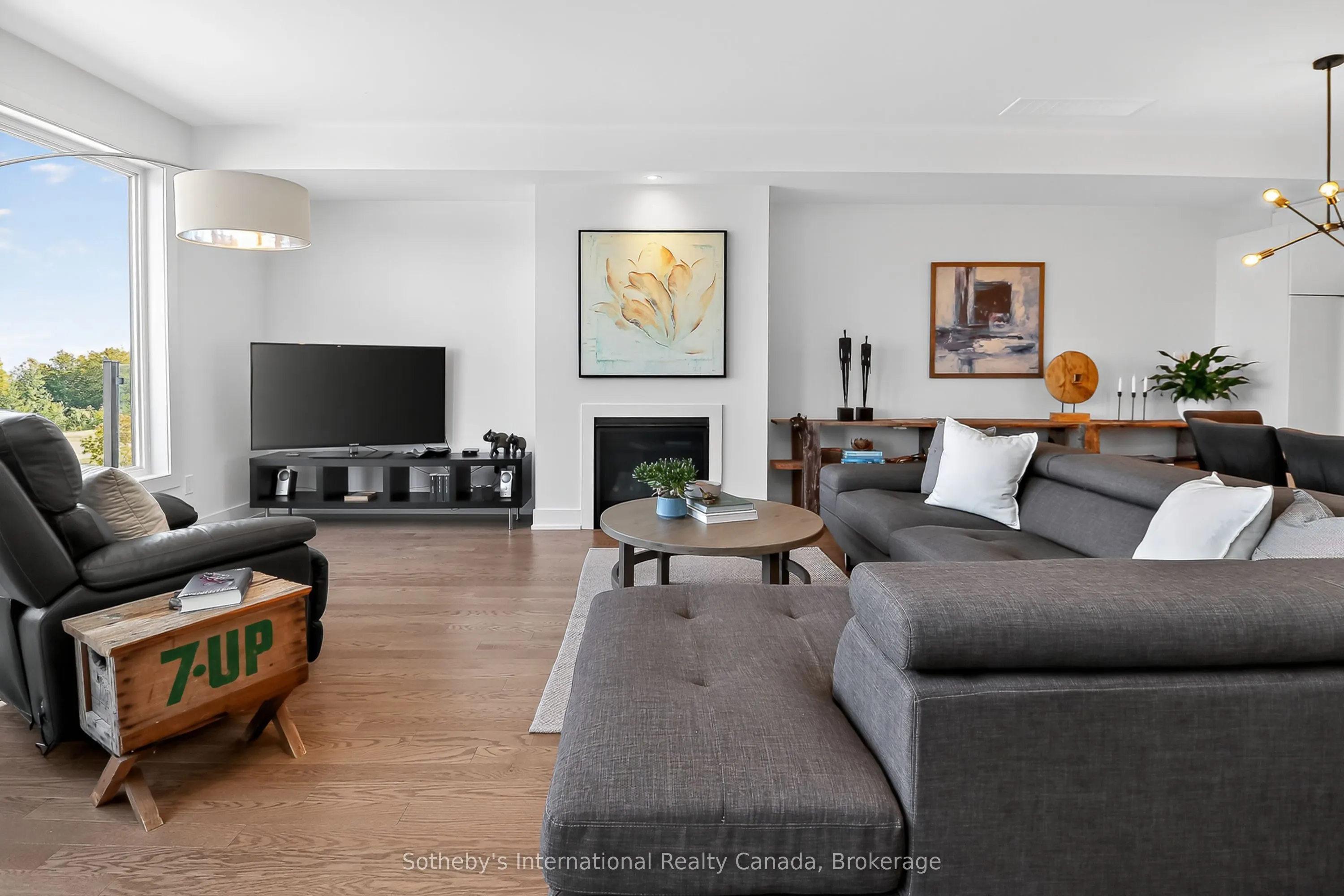 117 Sladden Court, #32