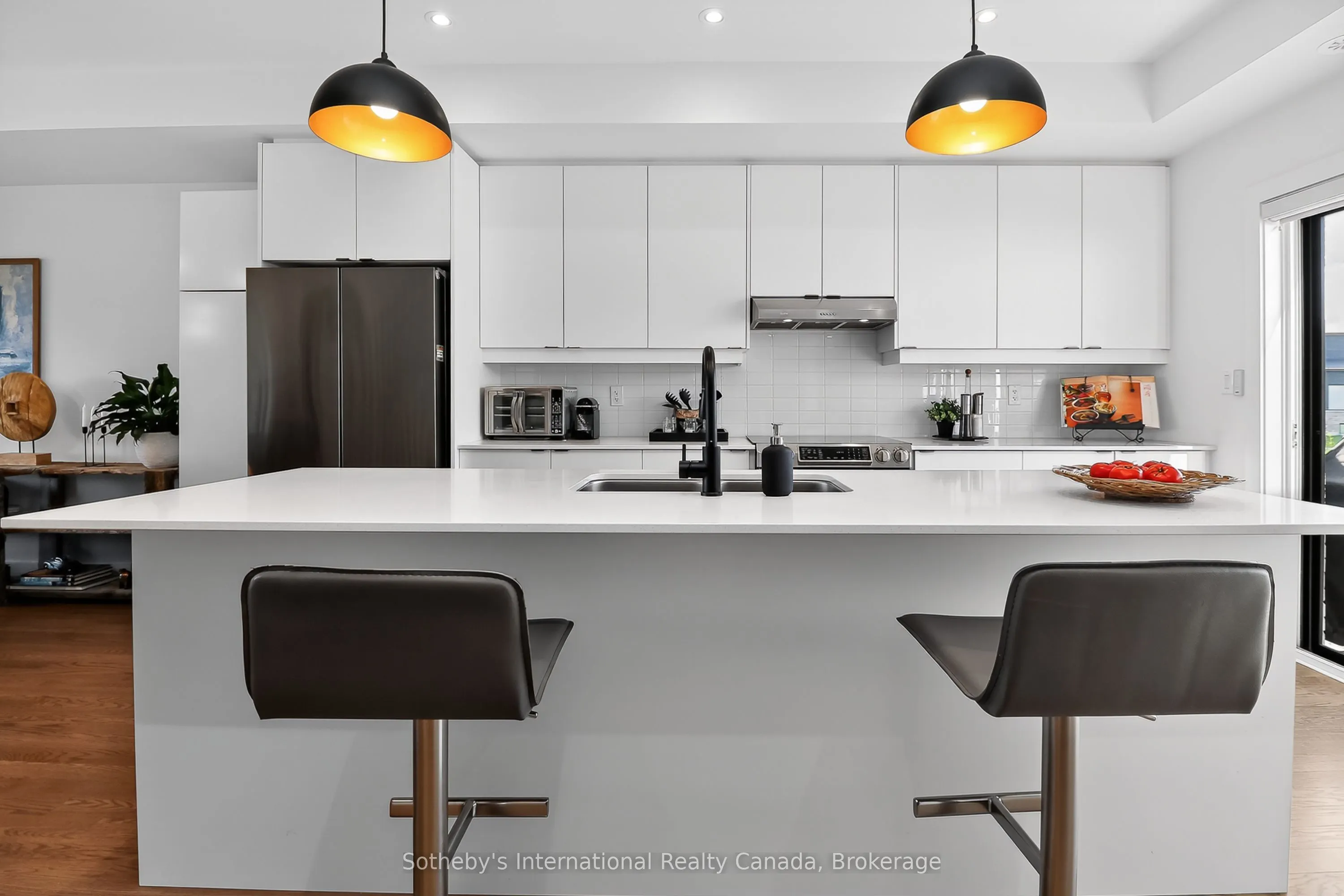 117 Sladden Court, #32