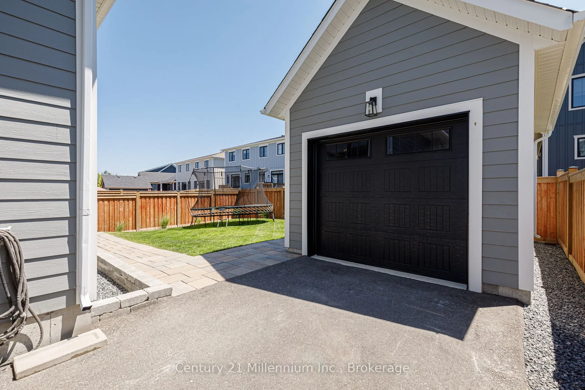 135 Sycamore Street