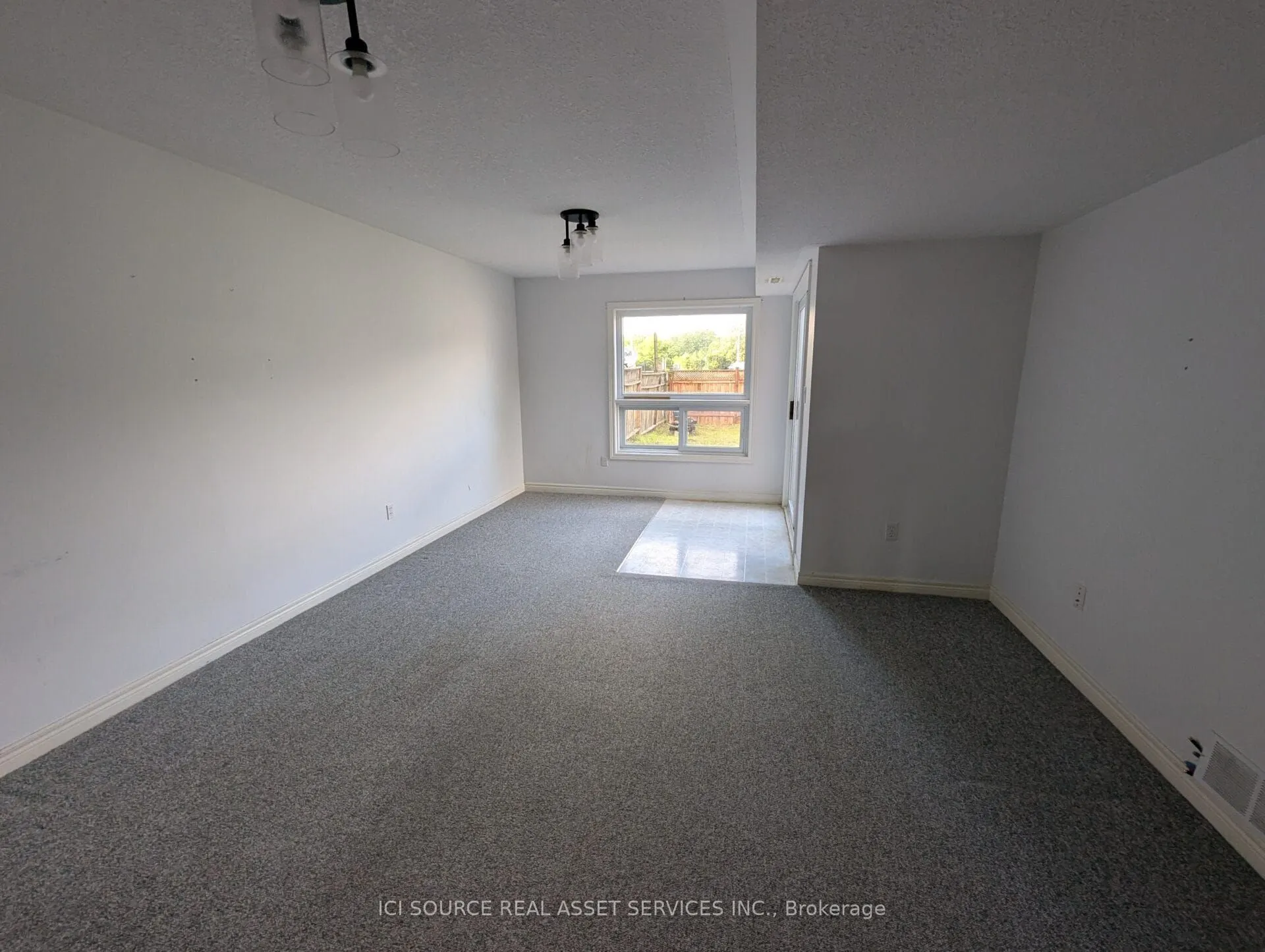 462 Albert Street
