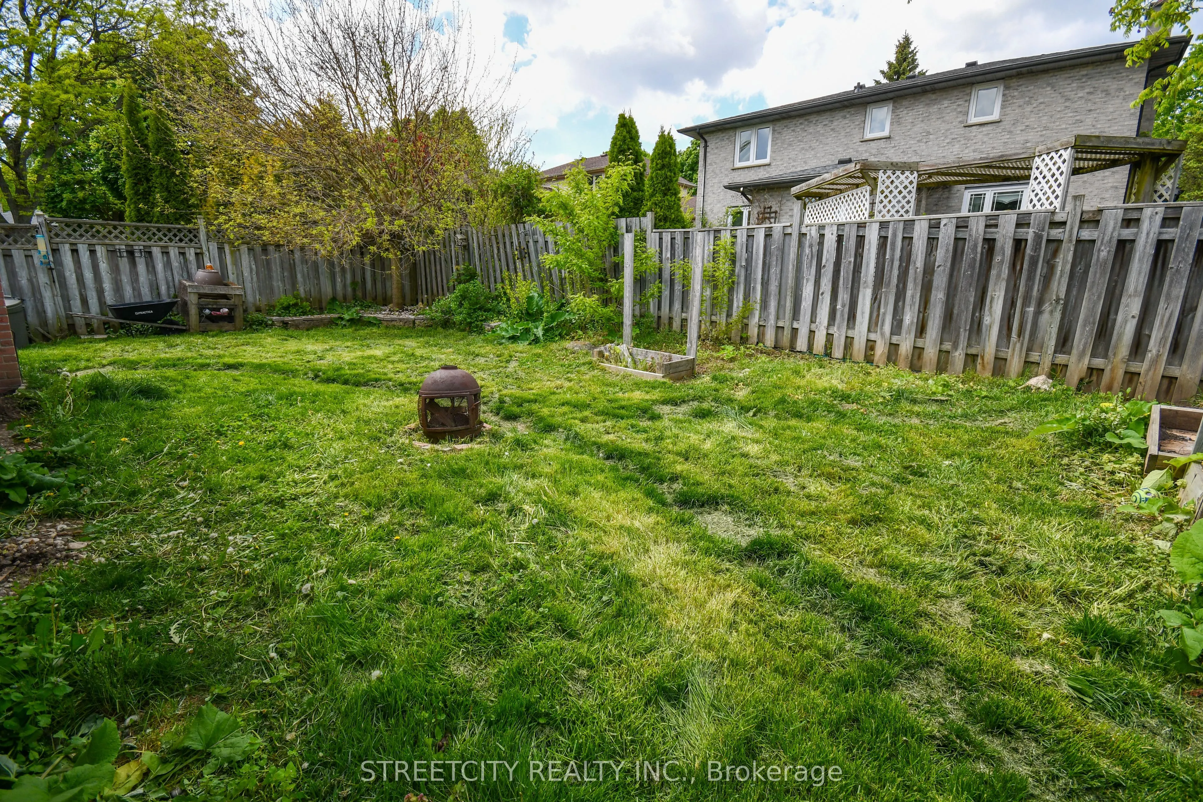 295 Walmer Grove
