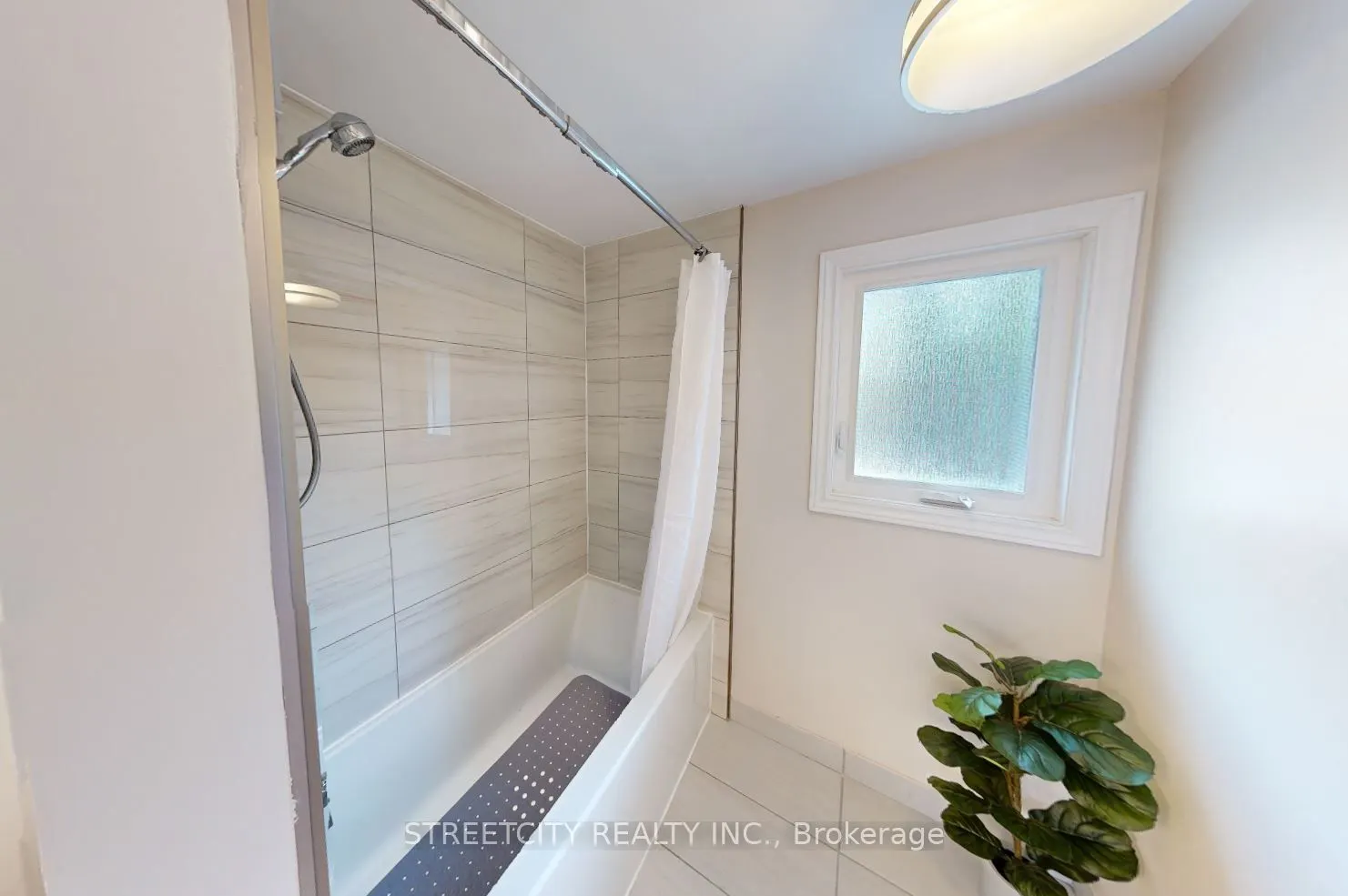 295 Walmer Grove