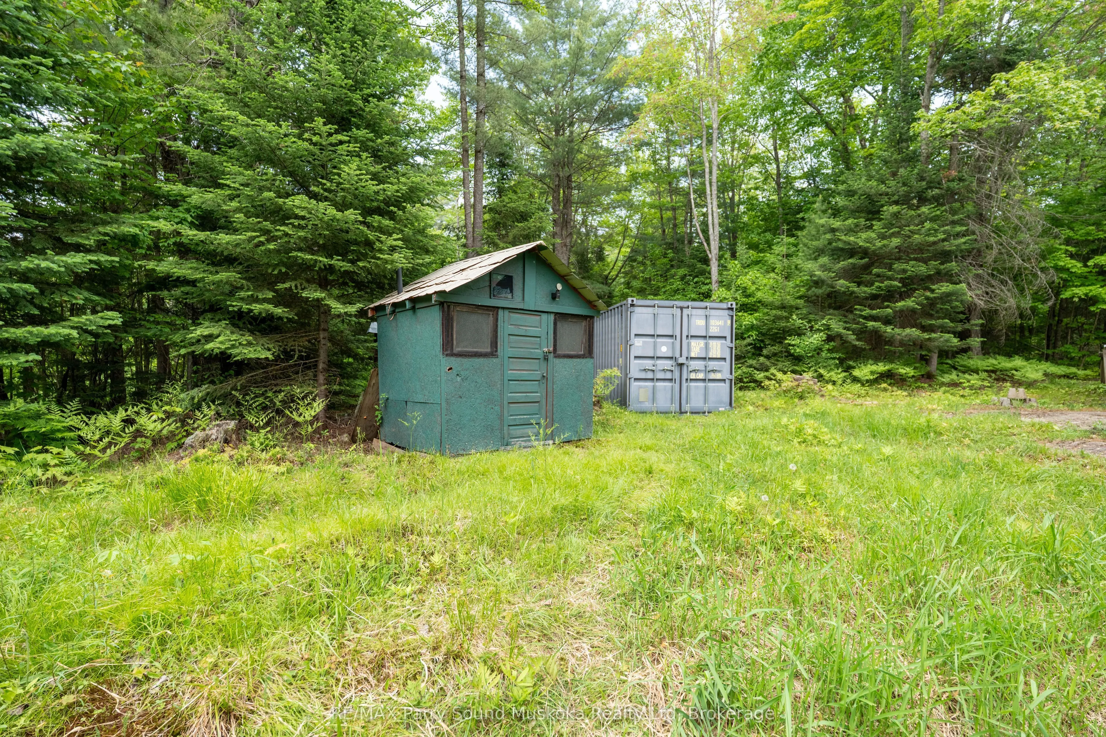 141 Middle Road