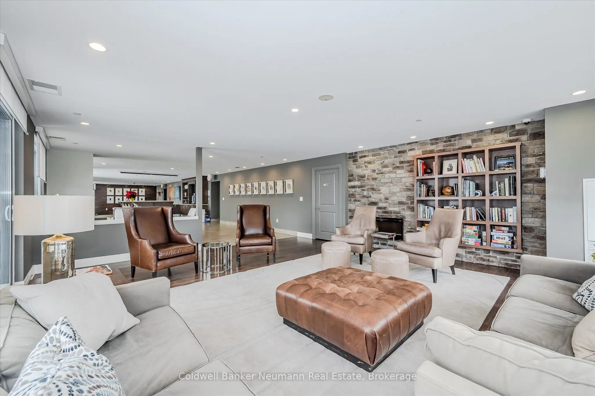 160 Macdonell Street, #1408