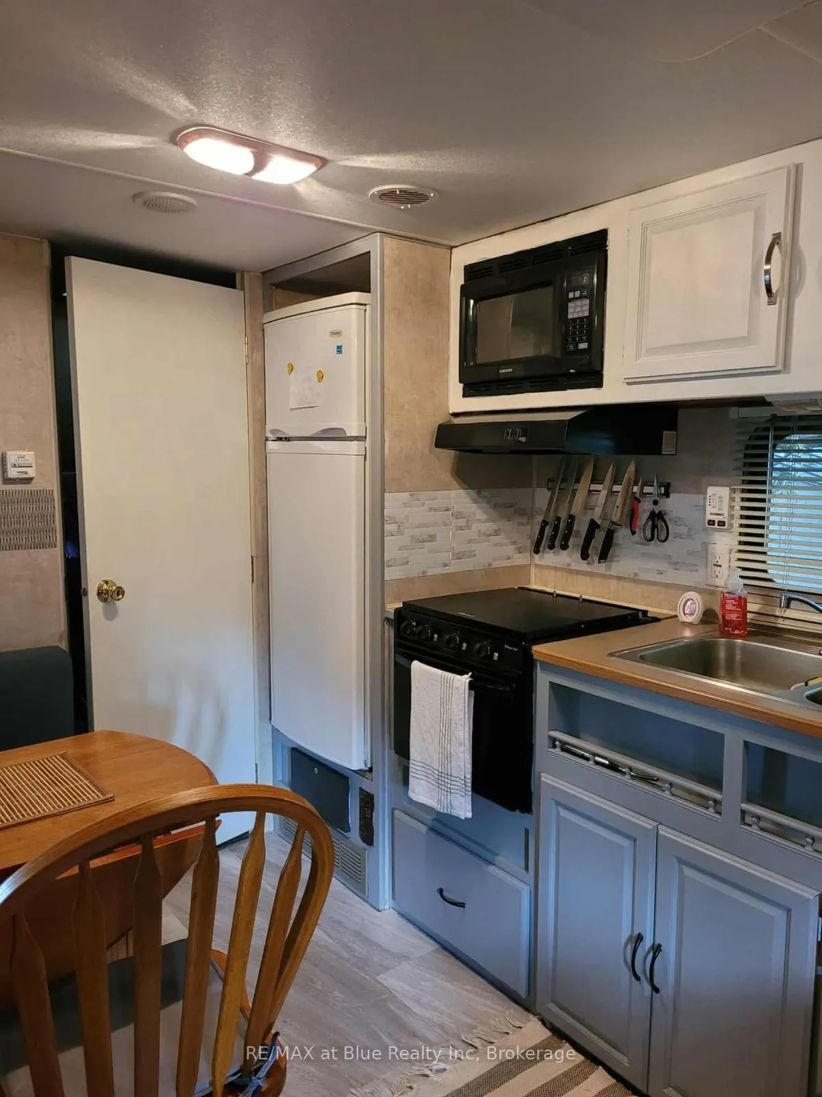 7489 SIDEROAD 5 E, #P 8