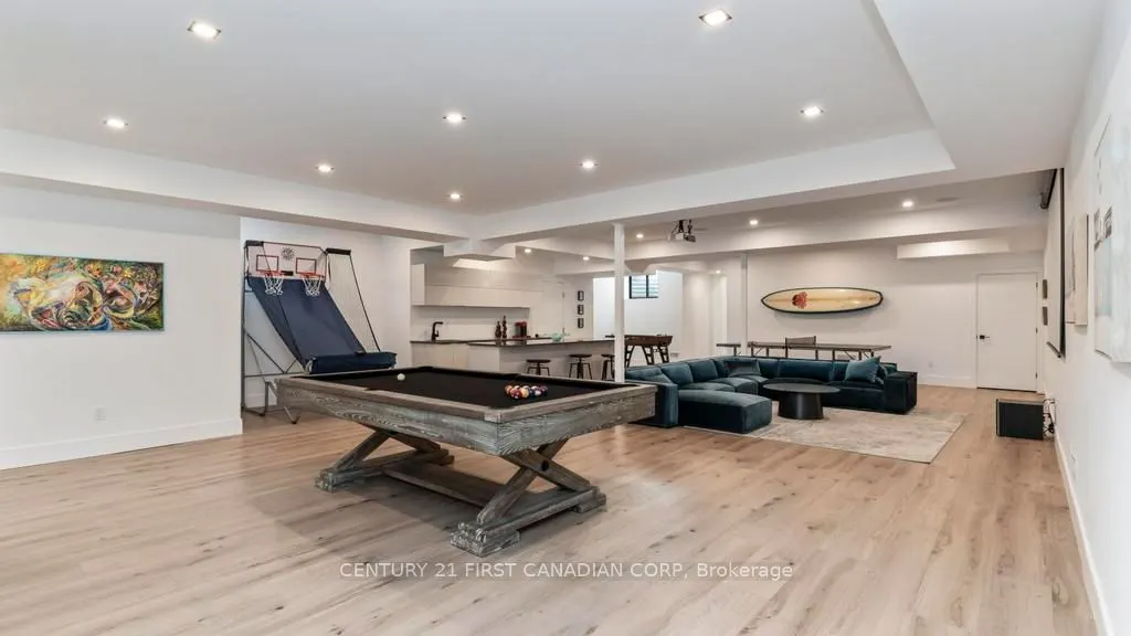 3819 Deer Trail