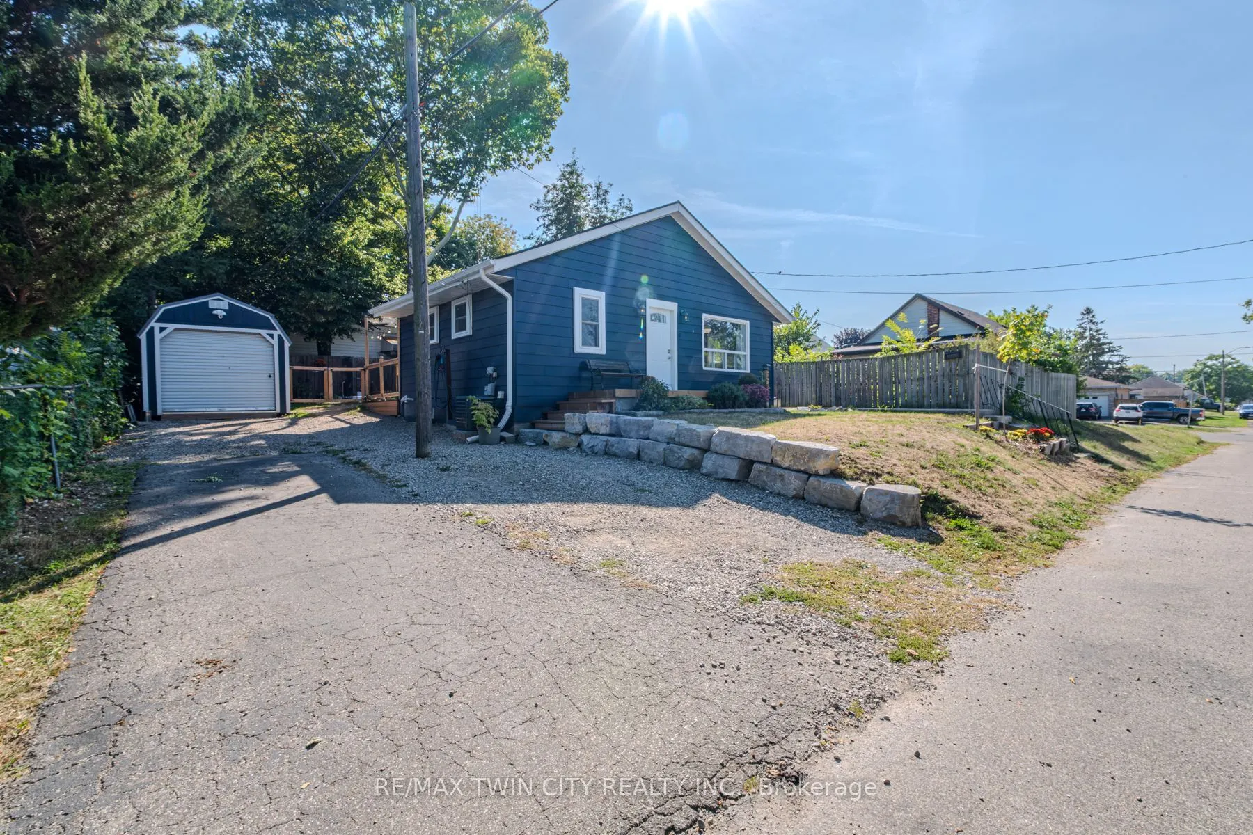 37 Twelfth Avenue